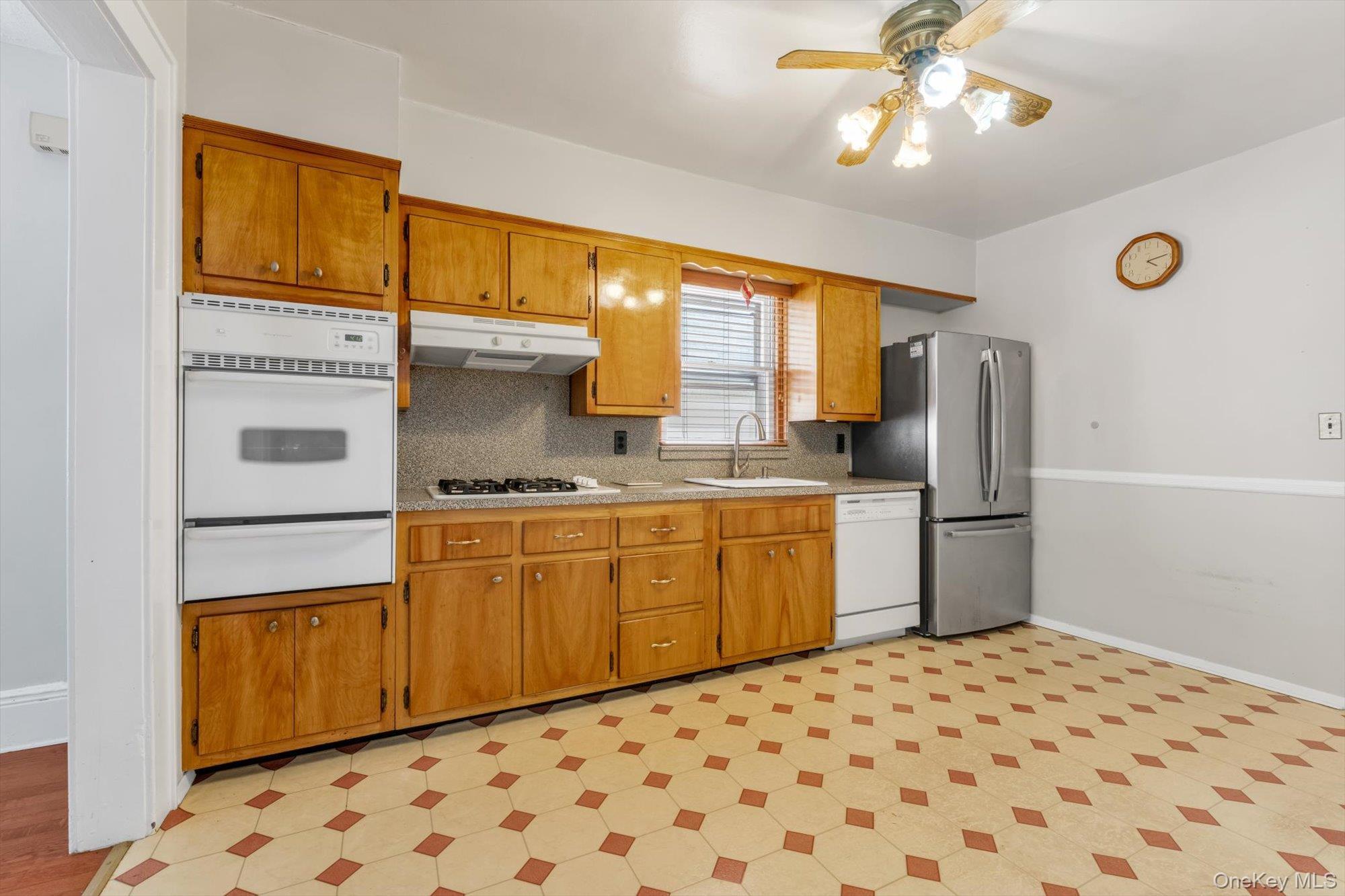 Single Family 164th Street Queens, NY 11358, MLS-1036695-6