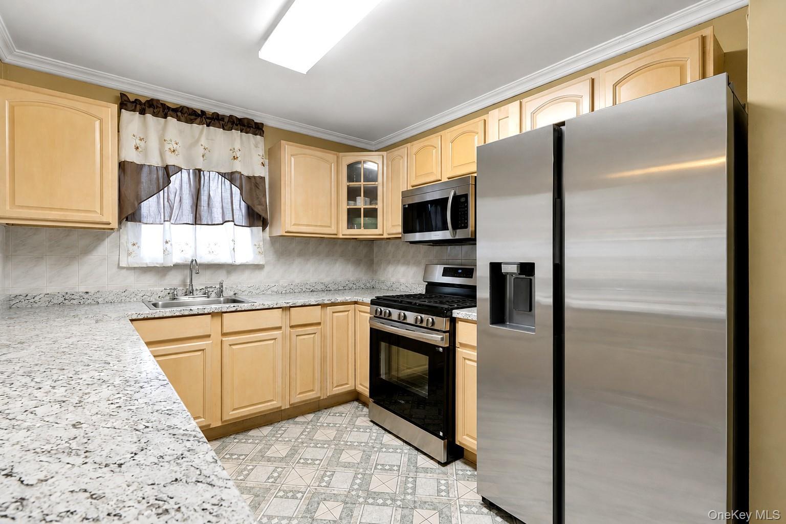 Single Family Beach 22nd Street  Queens, NY 11691, MLS-1036717-20