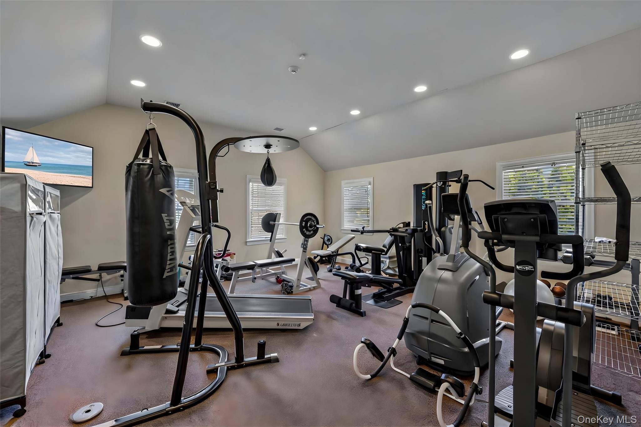 Single Family Eastwoods Court  Nassau County, NY 11576, MLS-1036733-30