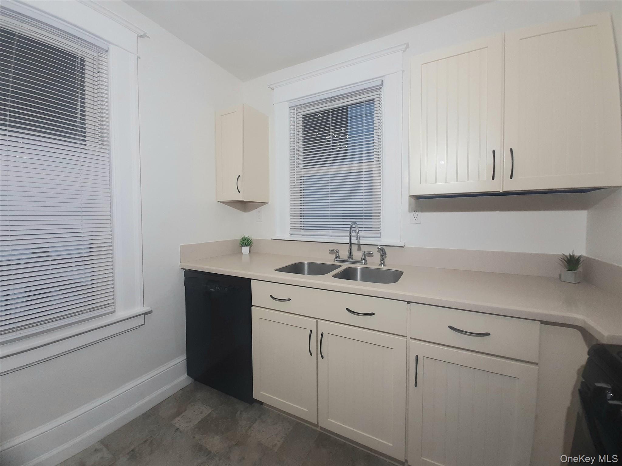 Single Family College Avenue Dutchess County, NY 12603, MLS-1036735-8