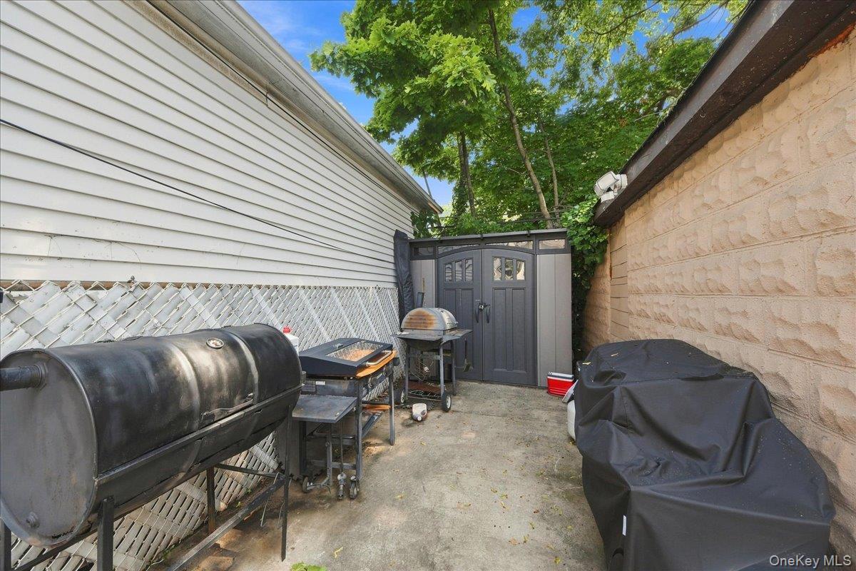 Single Family 207th Street Queens, NY 11411, MLS-1036751-4