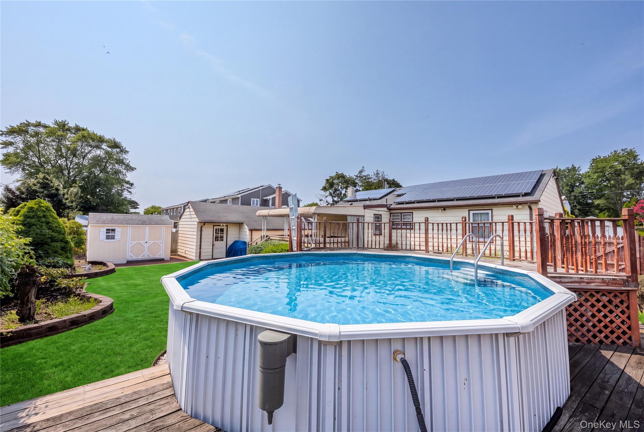 Single Family 15th Street Suffolk County, NY 11704, MLS-1036756-17