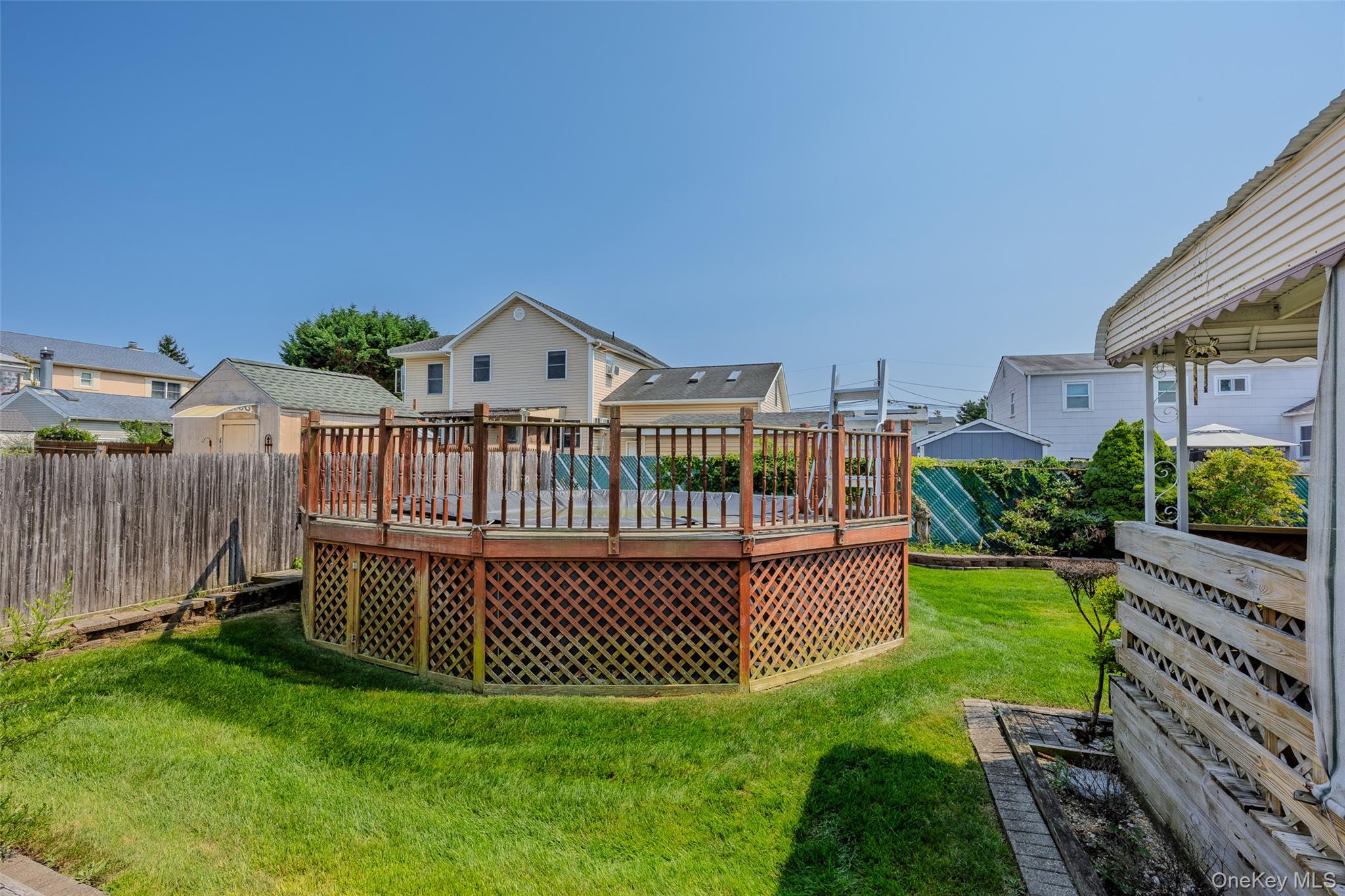 Single Family 15th Street Suffolk County, NY 11704, MLS-1036756-18