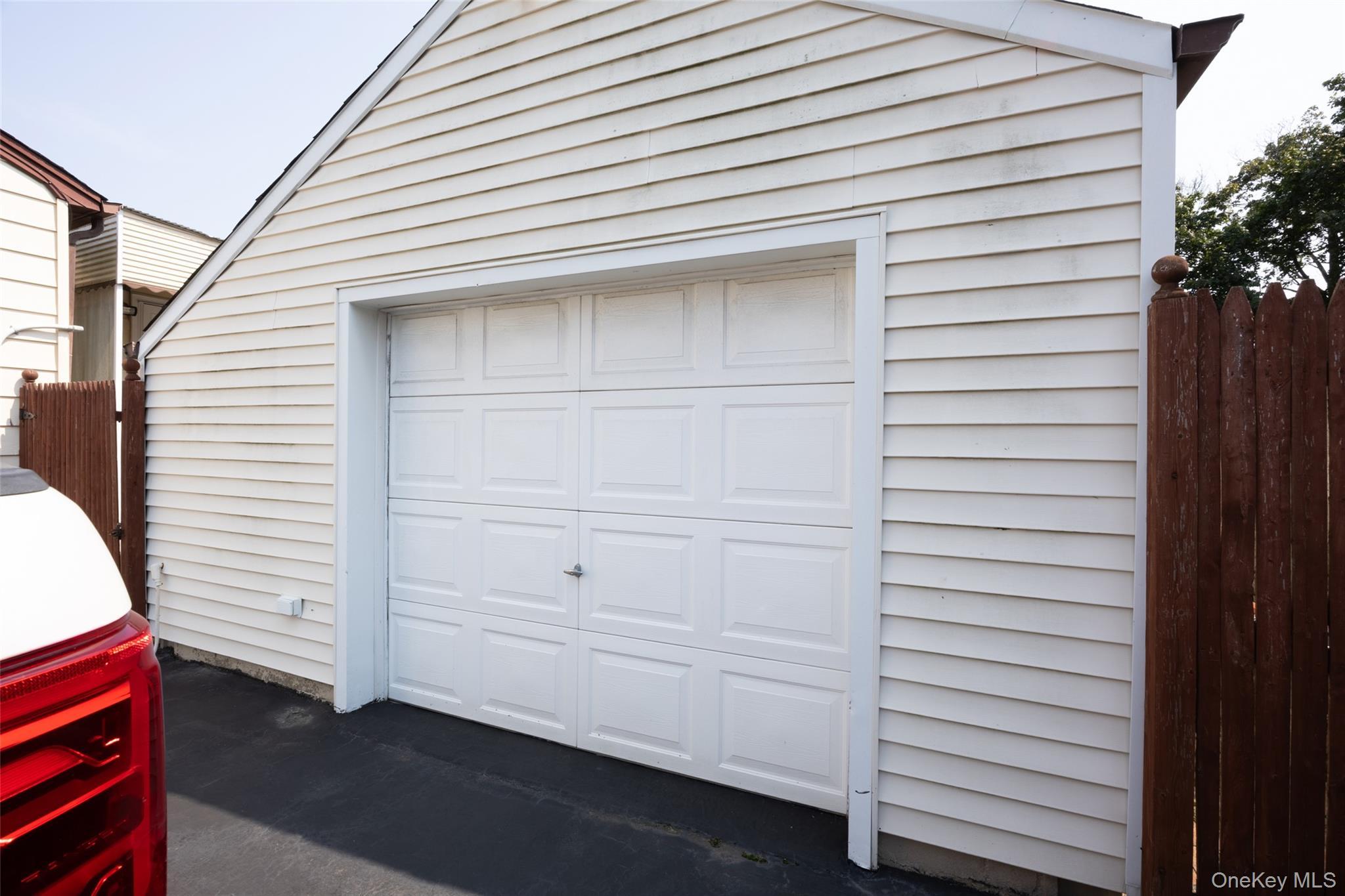 Single Family 15th Street Suffolk County, NY 11704, MLS-1036756-22