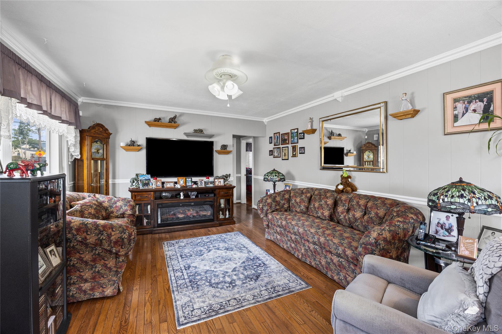Single Family 15th Street Suffolk County, NY 11704, MLS-1036756-4