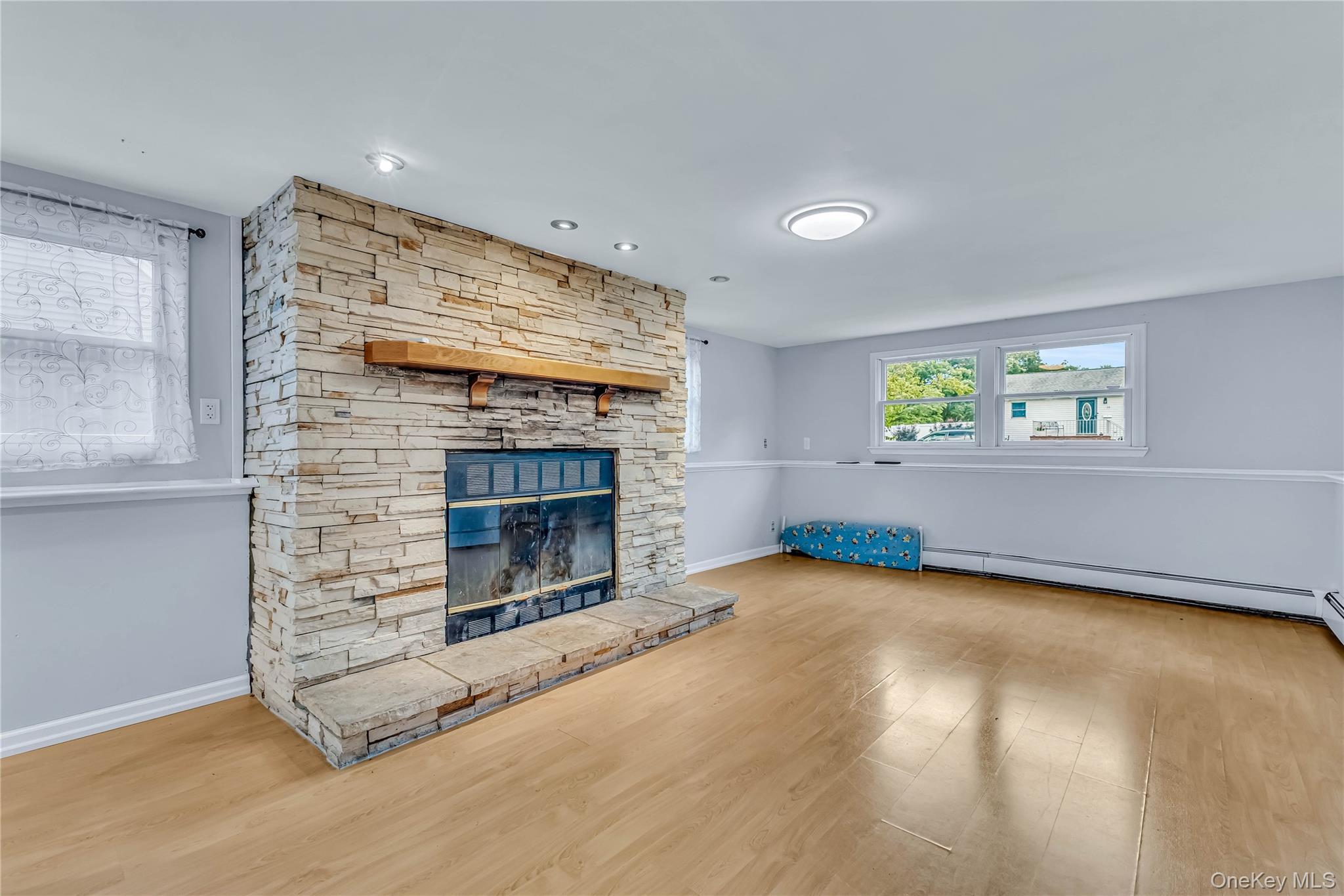 Single Family Saddle Lane  Suffolk County, NY 11720, MLS-1036761-12