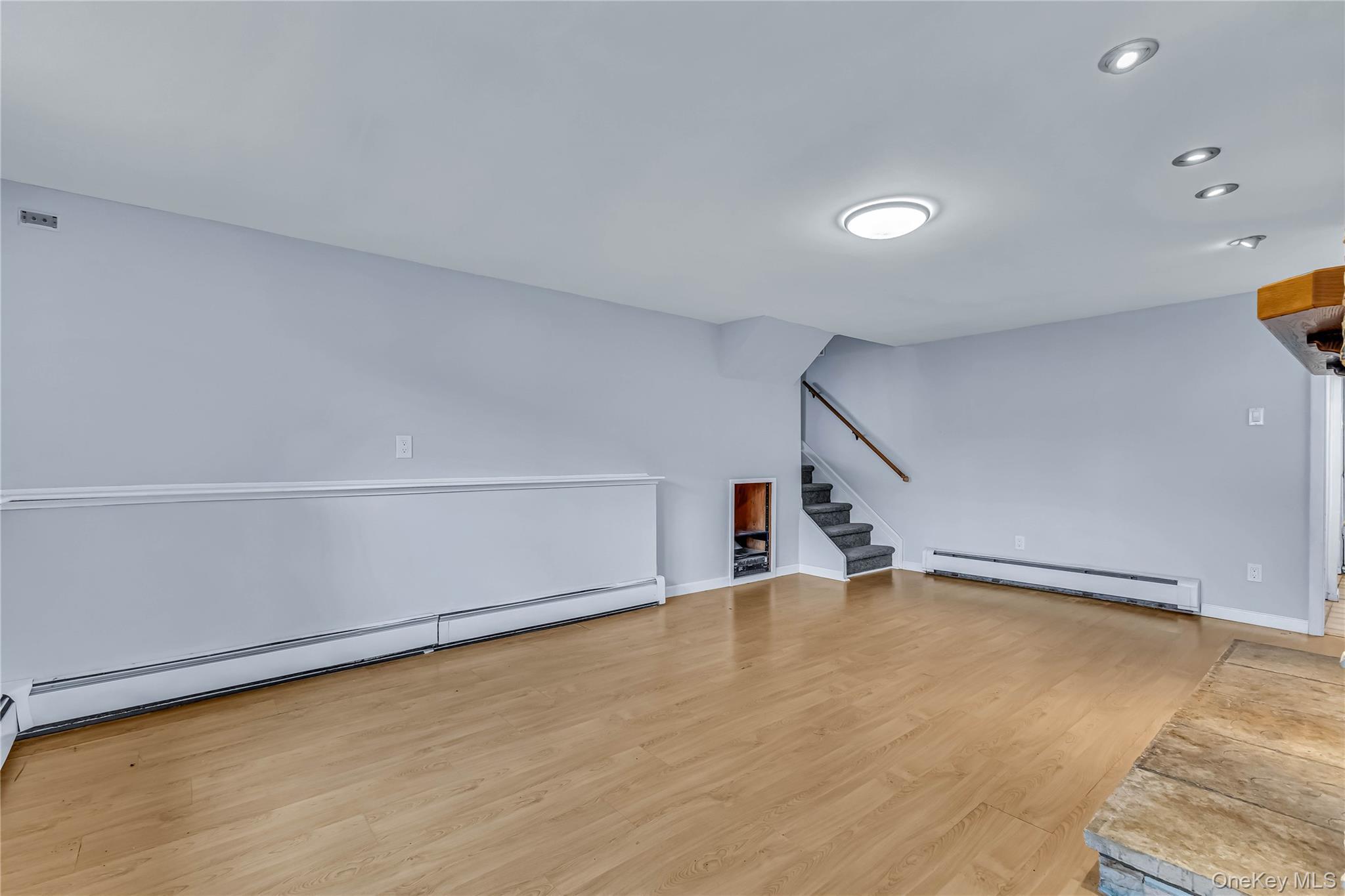 Single Family Saddle Lane  Suffolk County, NY 11720, MLS-1036761-14