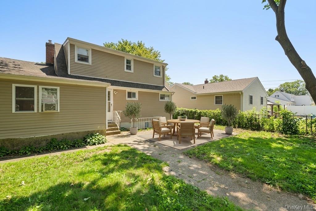Single Family Buffalo Avenue Suffolk County, NY 11757, MLS-1036764-19