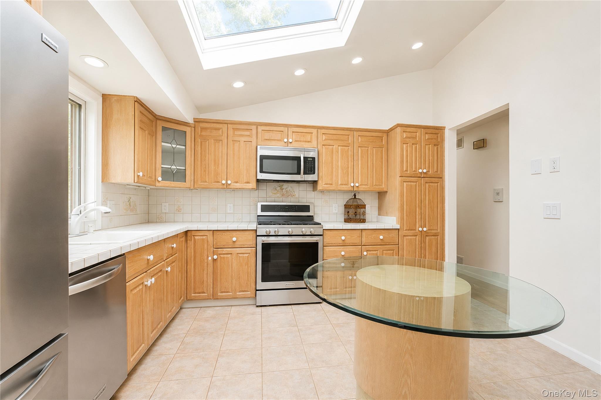 Single Family Rice Avenue  Staten Island, NY 10314, MLS-1036796-12