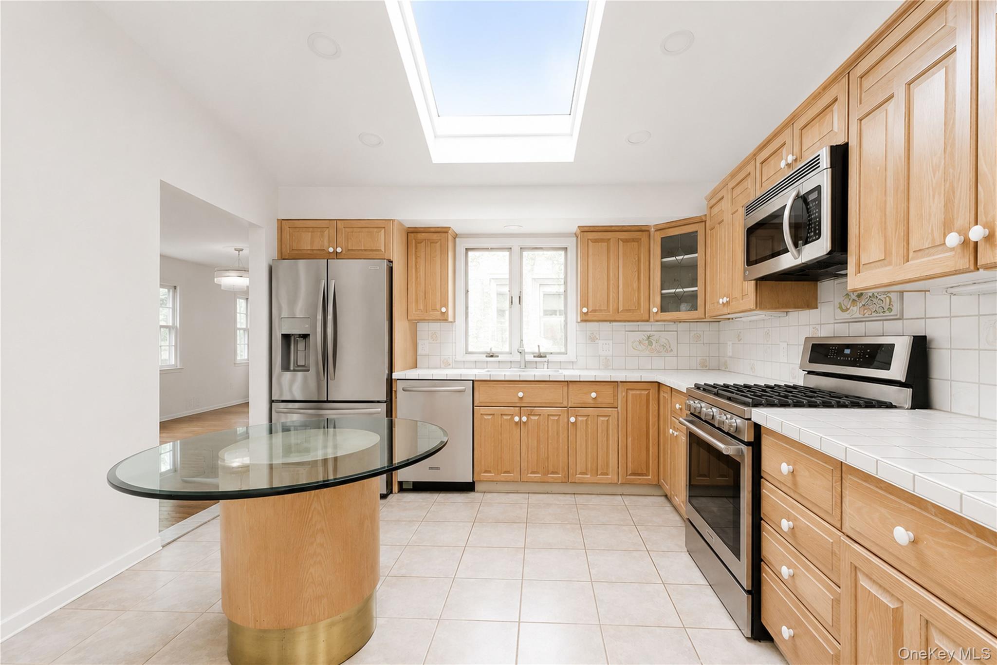 Single Family Rice Avenue  Staten Island, NY 10314, MLS-1036796-13