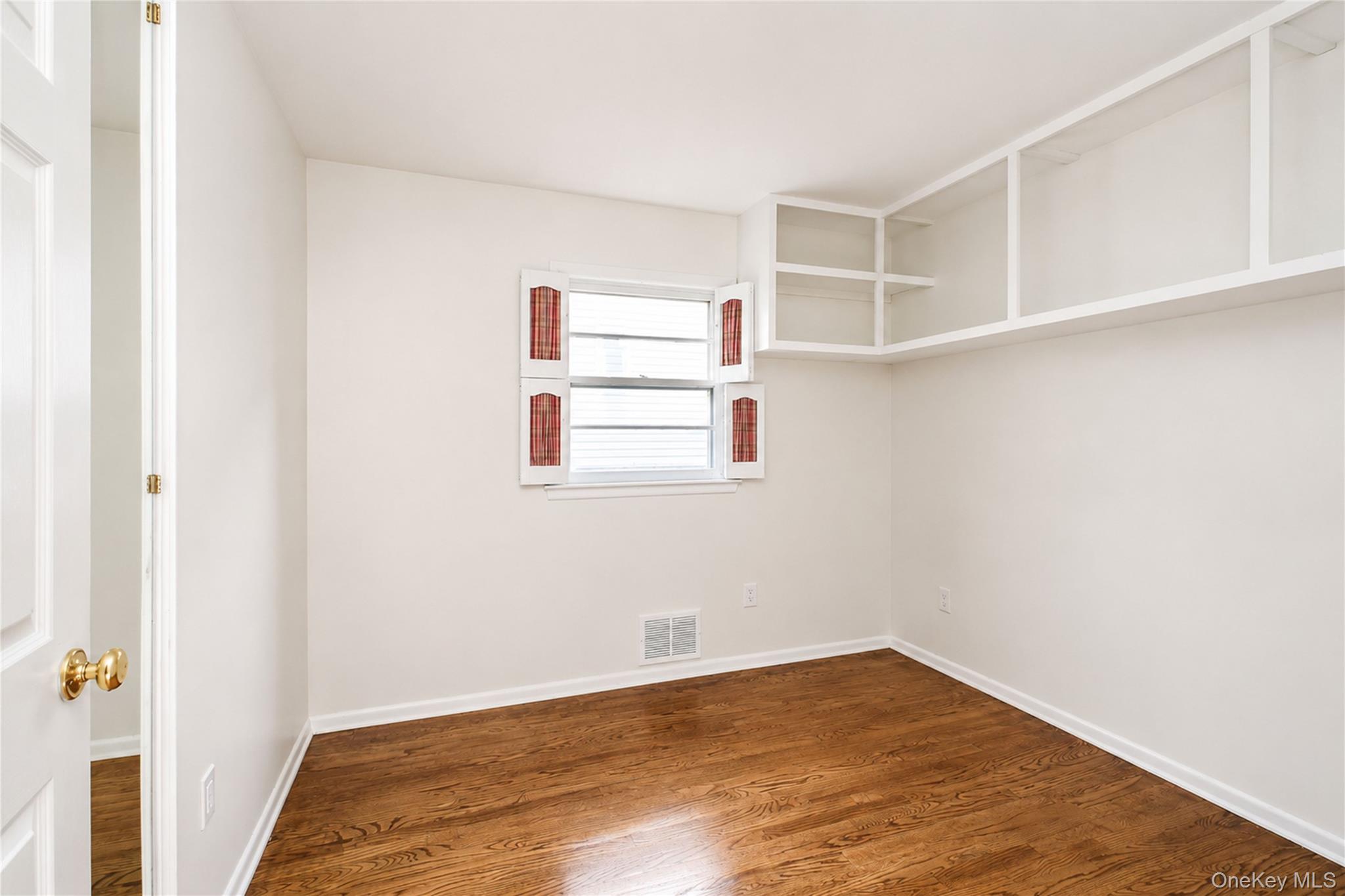 Single Family Rice Avenue  Staten Island, NY 10314, MLS-1036796-23
