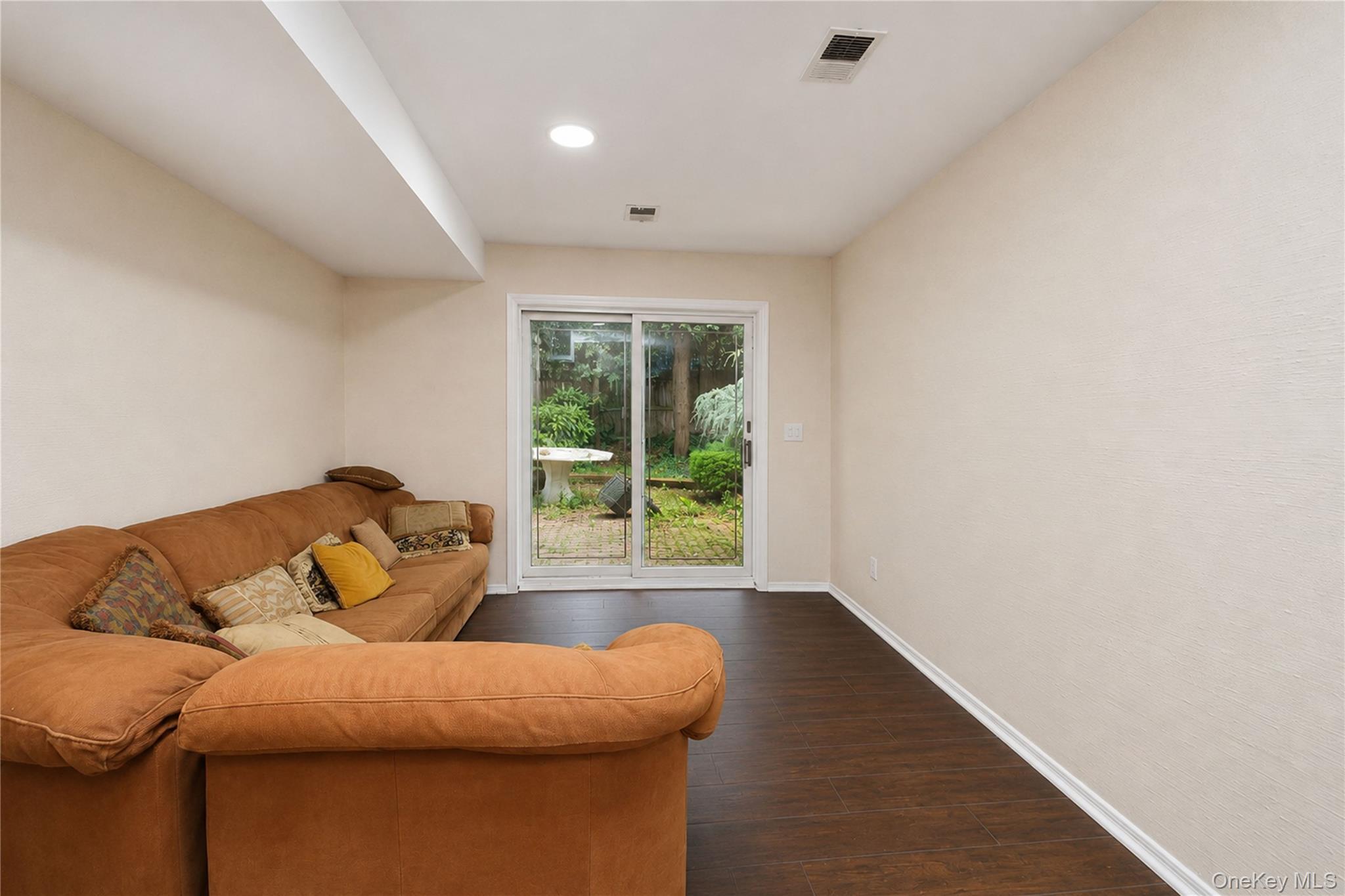 Single Family Rice Avenue  Staten Island, NY 10314, MLS-1036796-3