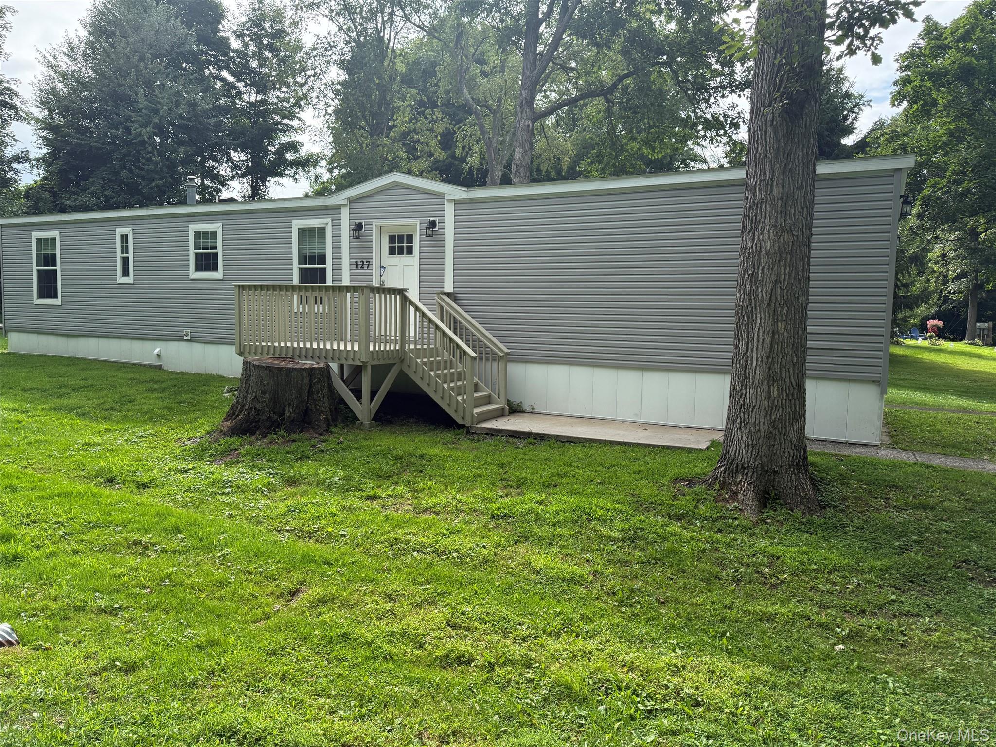 Single Family Woodcrest Drive Ulster County, NY 12548, MLS-1036797-2