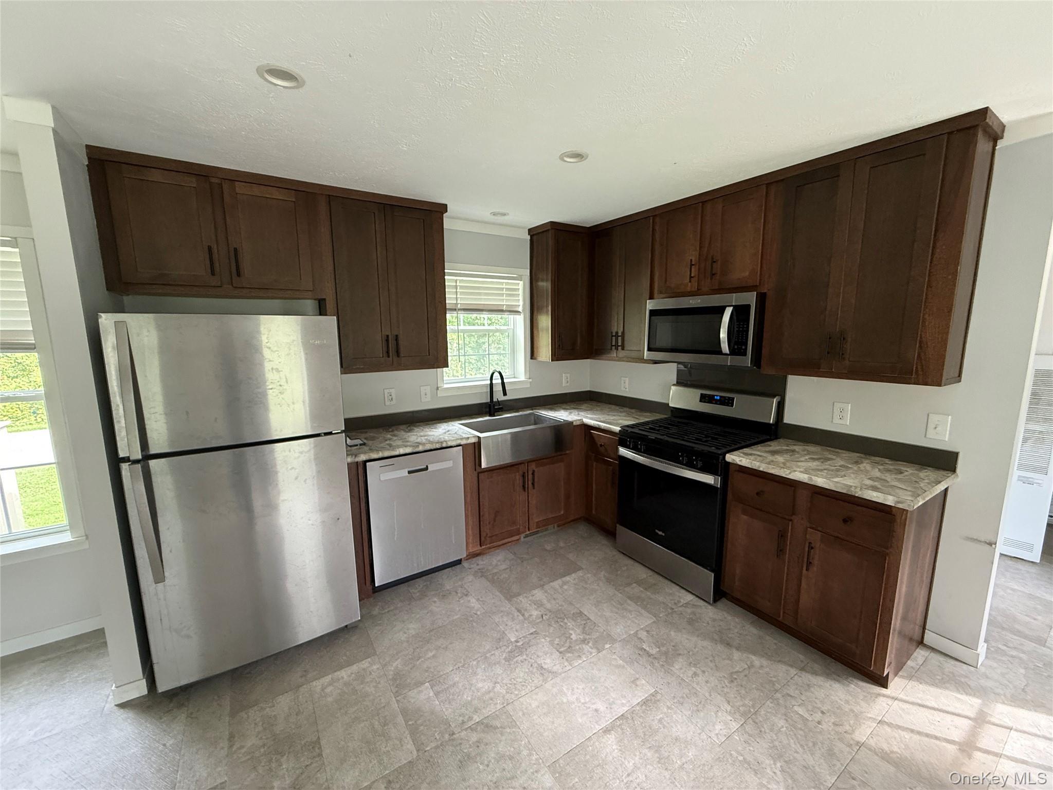 Single Family Woodcrest Drive Ulster County, NY 12548, MLS-1036797-4