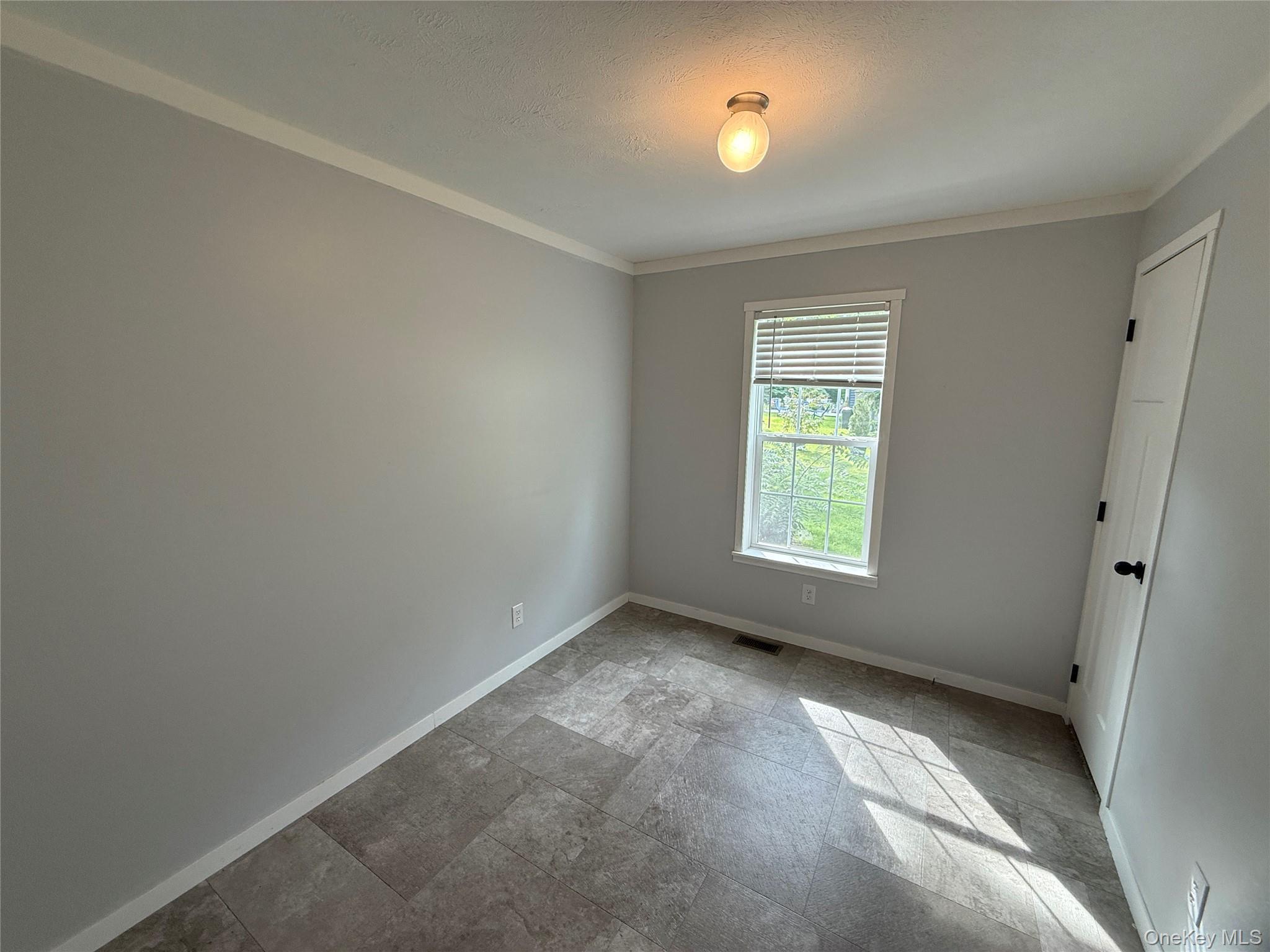 Single Family Woodcrest Drive Ulster County, NY 12548, MLS-1036797-9