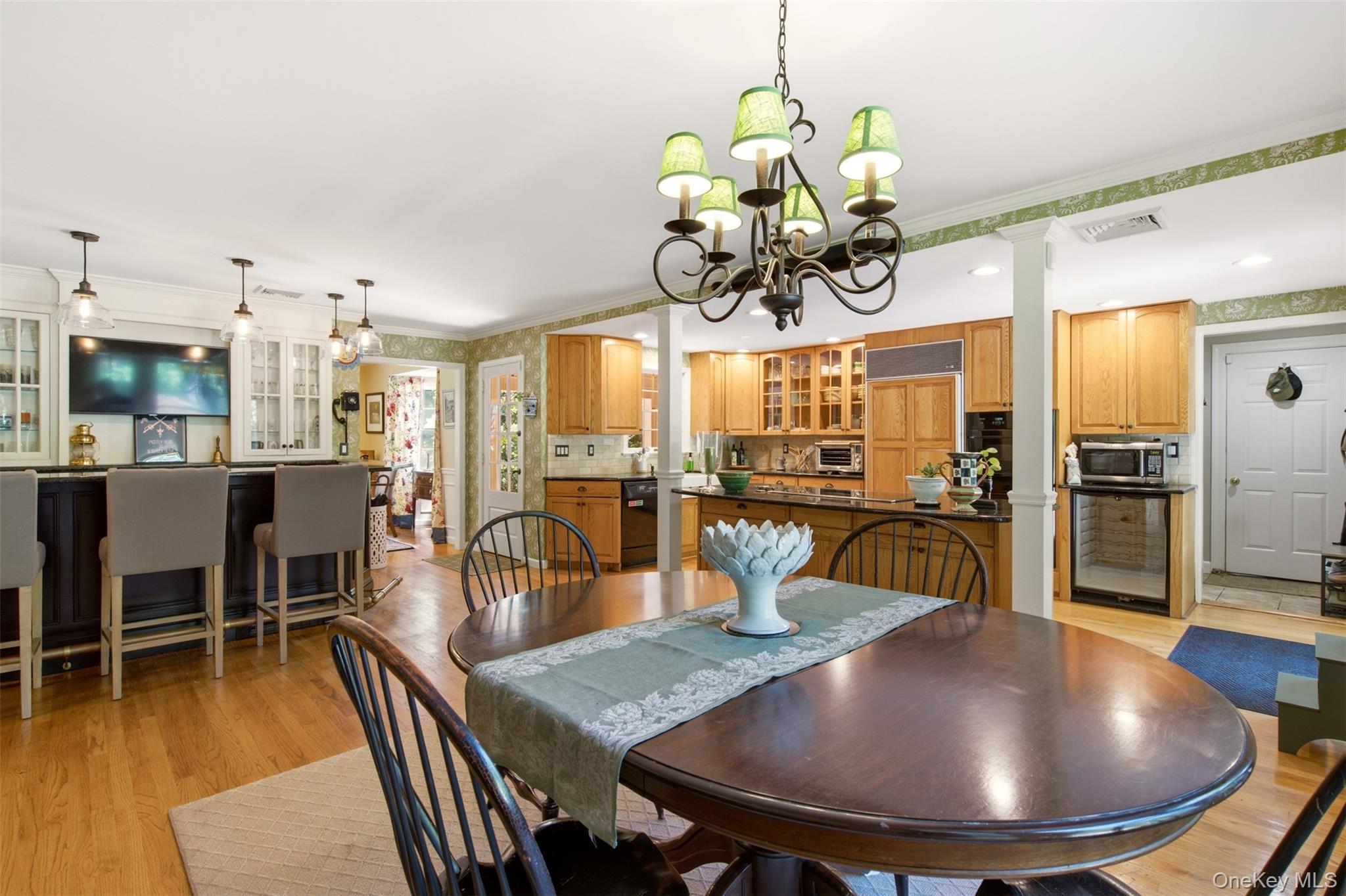 Single Family Private Road Suffolk County, NY 11743, MLS-1036800-21