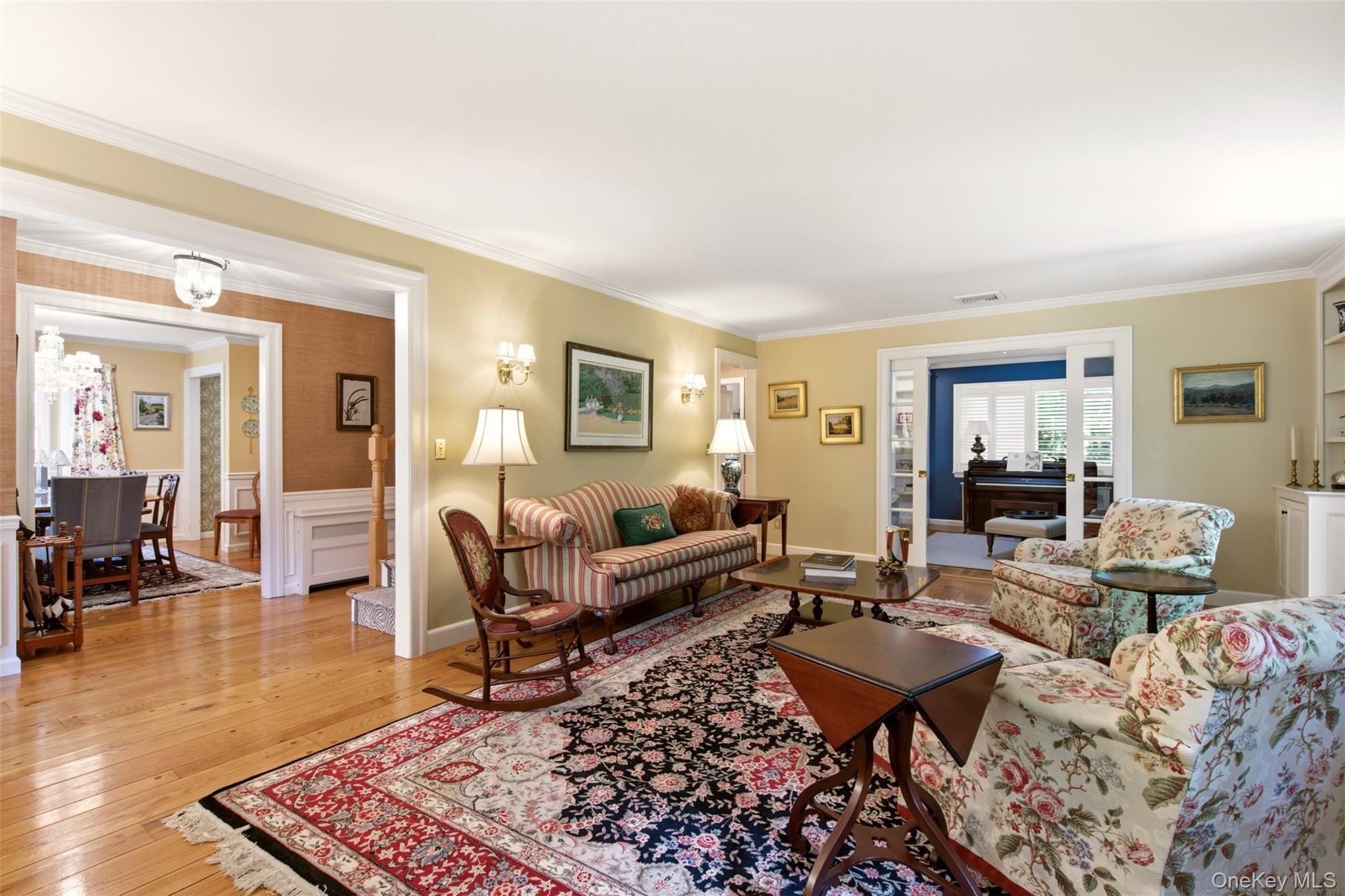 Single Family Private Road Suffolk County, NY 11743, MLS-1036800-6