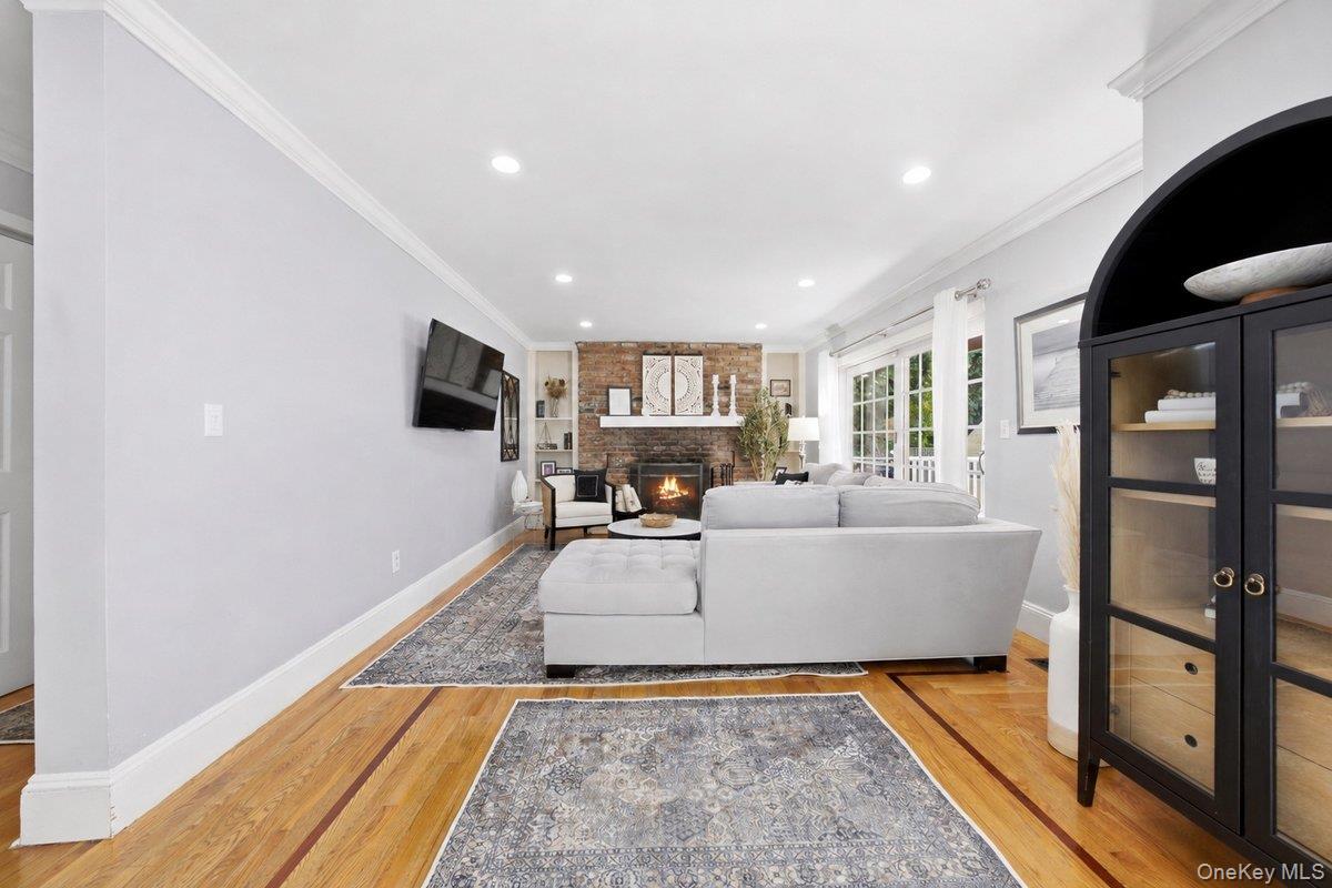 Single Family Newport Road Westchester County, NY 10710, MLS-1036801-14