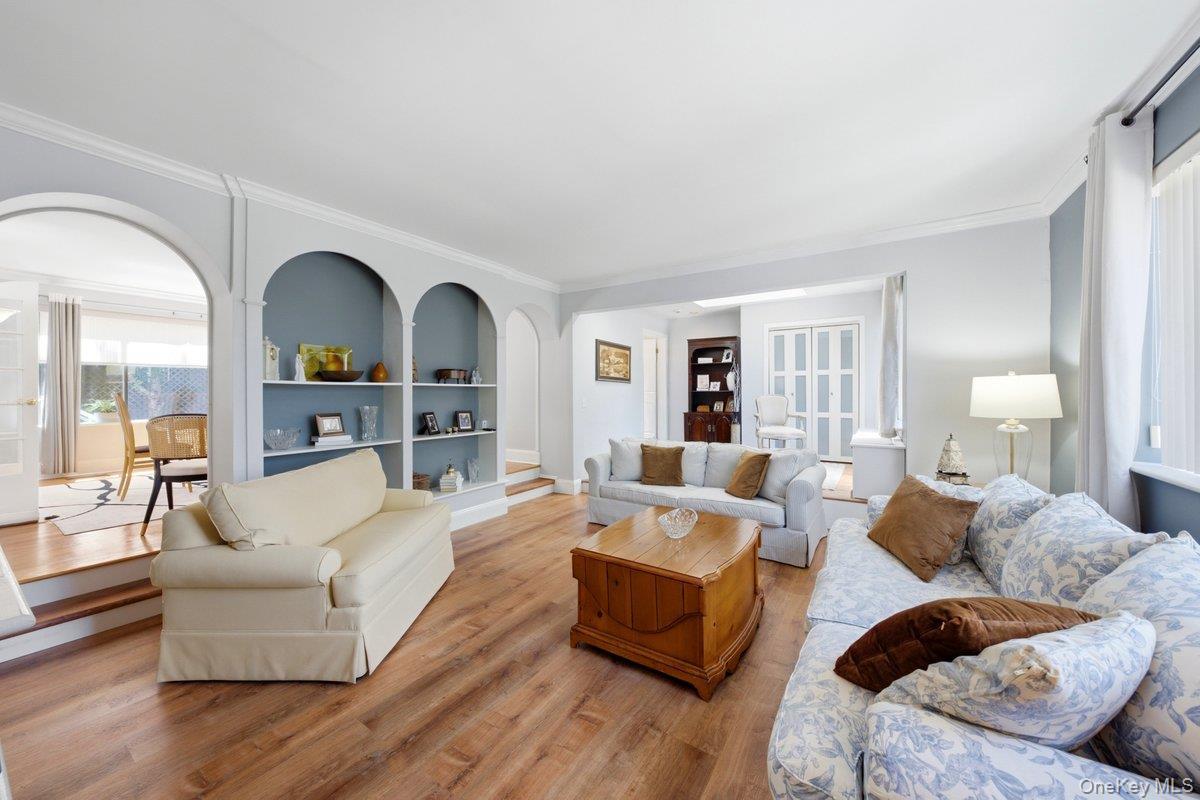 Single Family Newport Road Westchester County, NY 10710, MLS-1036801-19