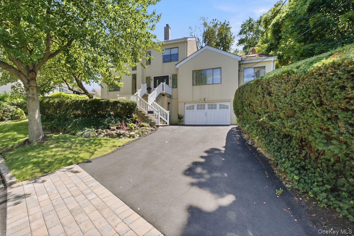 Single Family Newport Road Westchester County, NY 10710, MLS-1036801-2