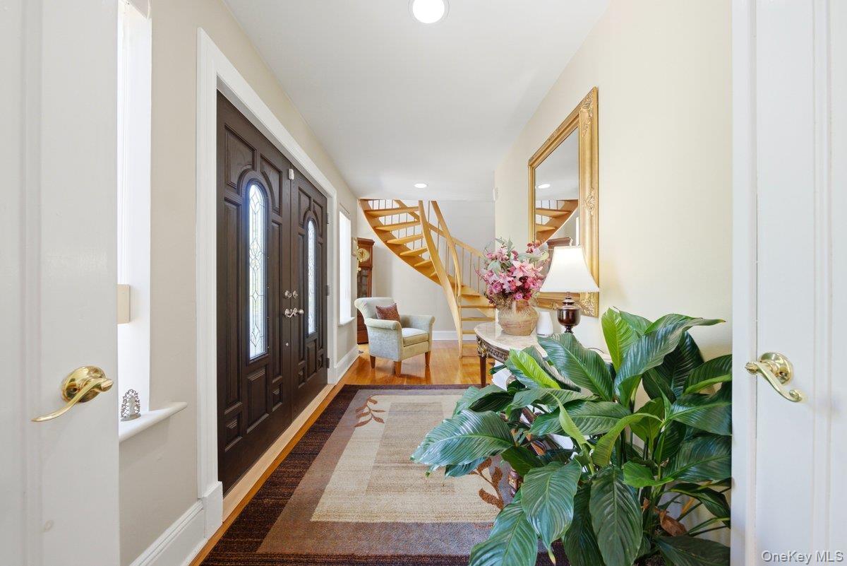 Single Family Newport Road Westchester County, NY 10710, MLS-1036801-4