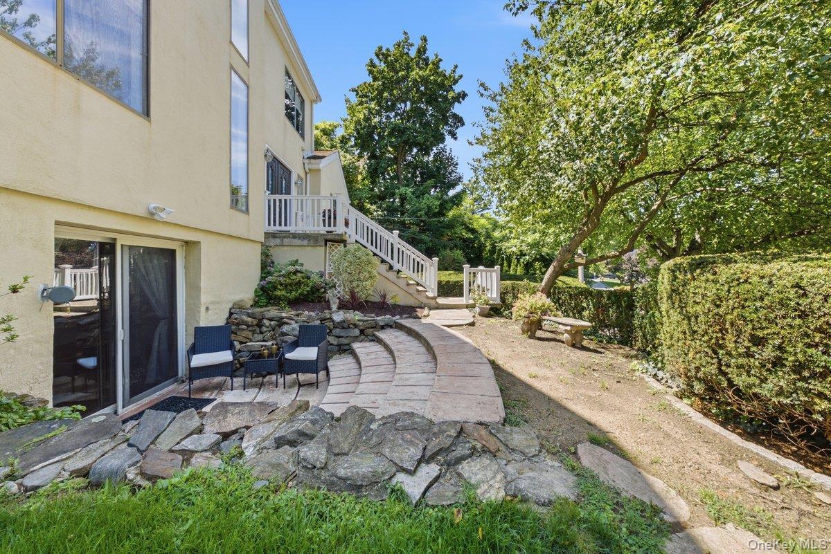 Single Family Newport Road Westchester County, NY 10710, MLS-1036801-49