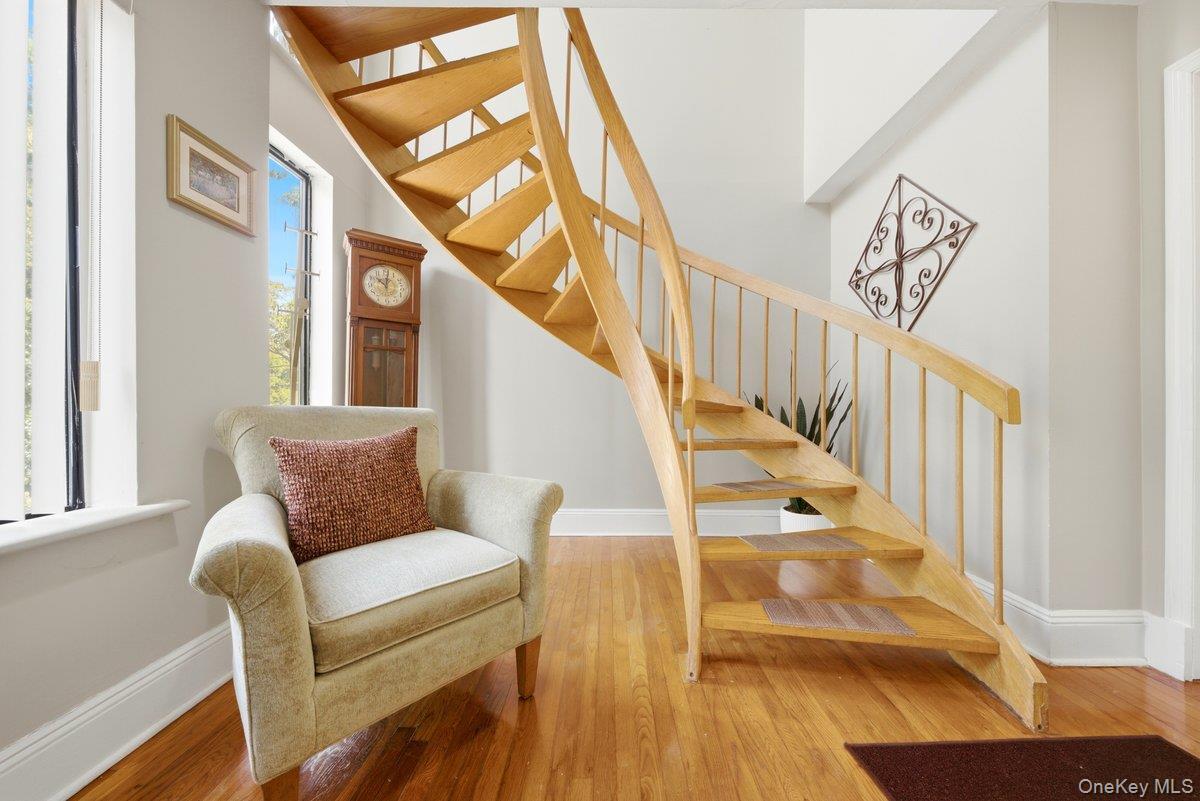 Single Family Newport Road Westchester County, NY 10710, MLS-1036801-5