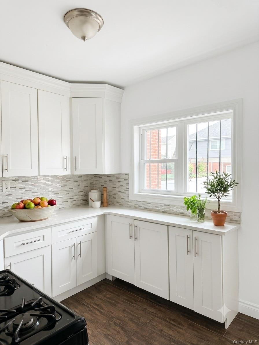 Single Family 212th Place  Queens, NY 11428, MLS-1036805-8