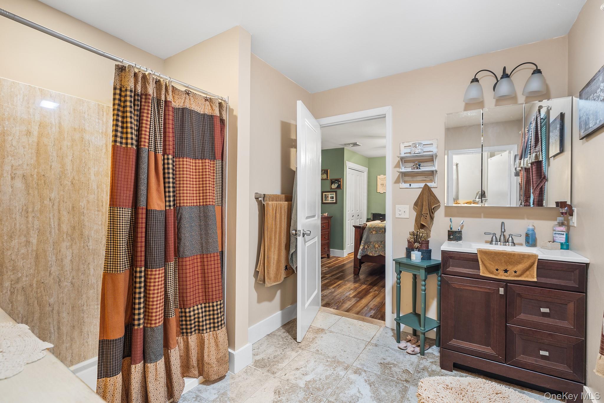 Single Family Forest Glen Road  Ulster County, NY 12566, MLS-1036806-15