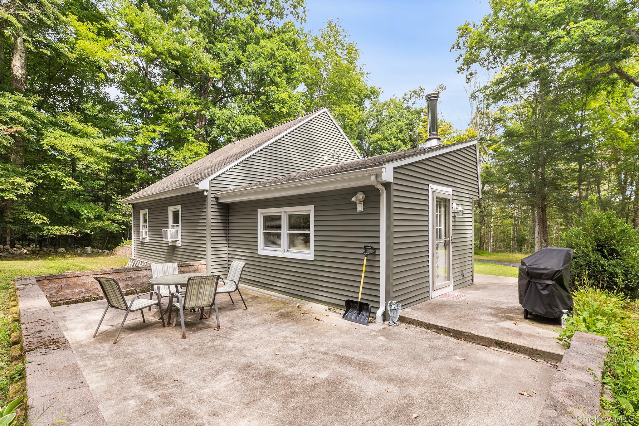Single Family Forest Glen Road  Ulster County, NY 12566, MLS-1036806-18