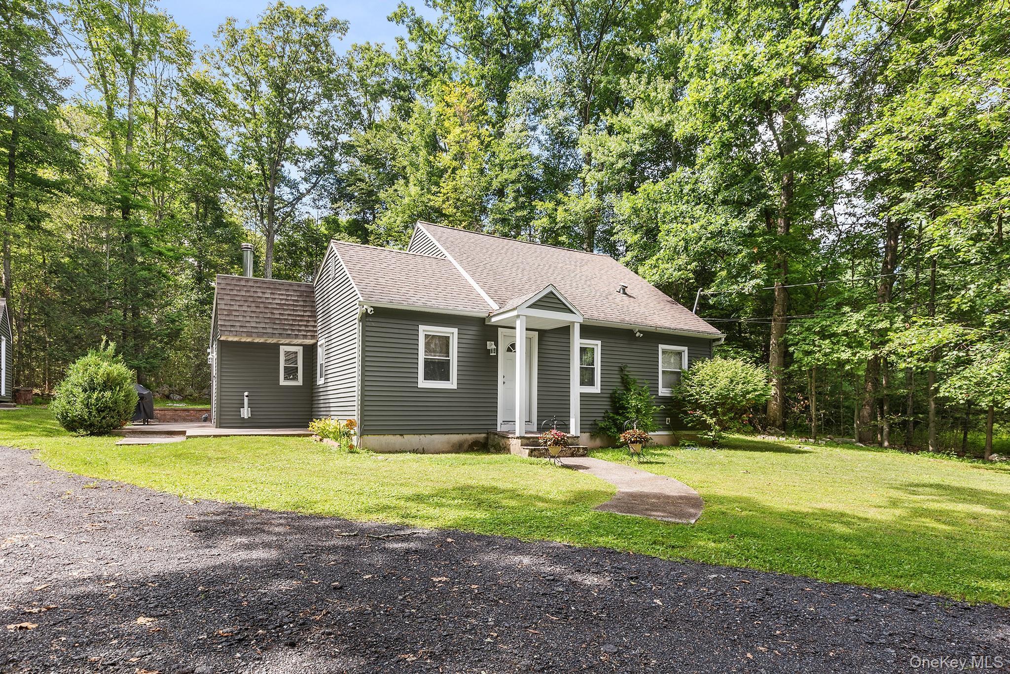 Single Family Forest Glen Road  Ulster County, NY 12566, MLS-1036806-3