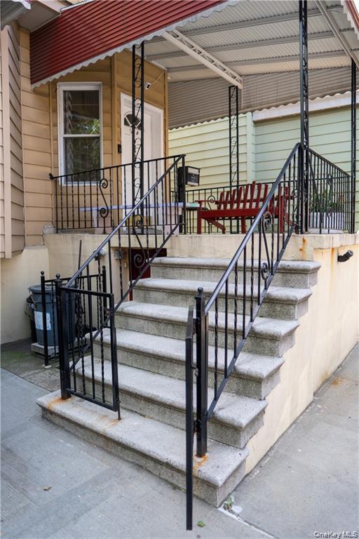 Single Family Beaumont Avenue  Bronx, NY 10458, MLS-1036808-3