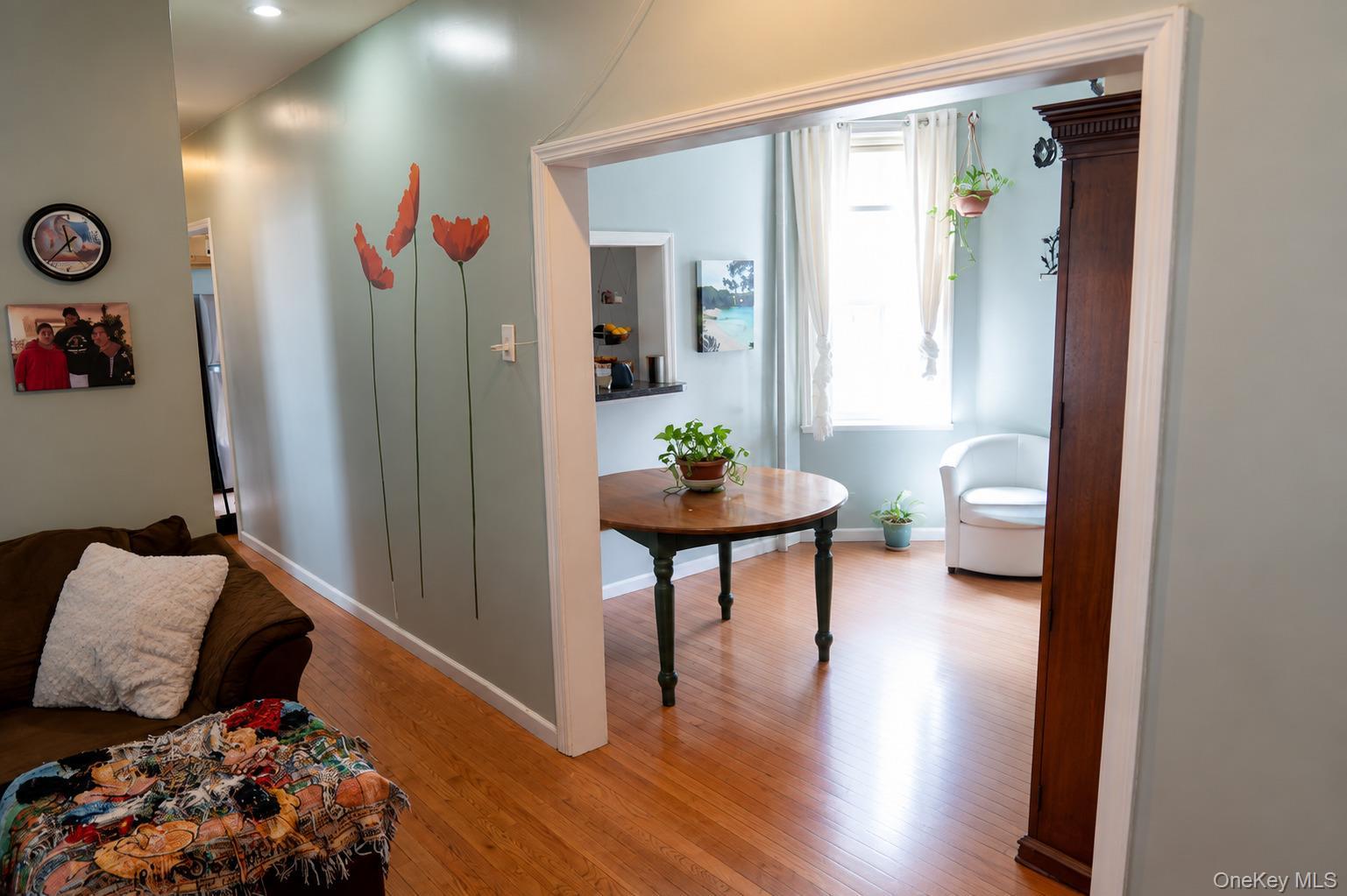 Single Family Beaumont Avenue  Bronx, NY 10458, MLS-1036808-8