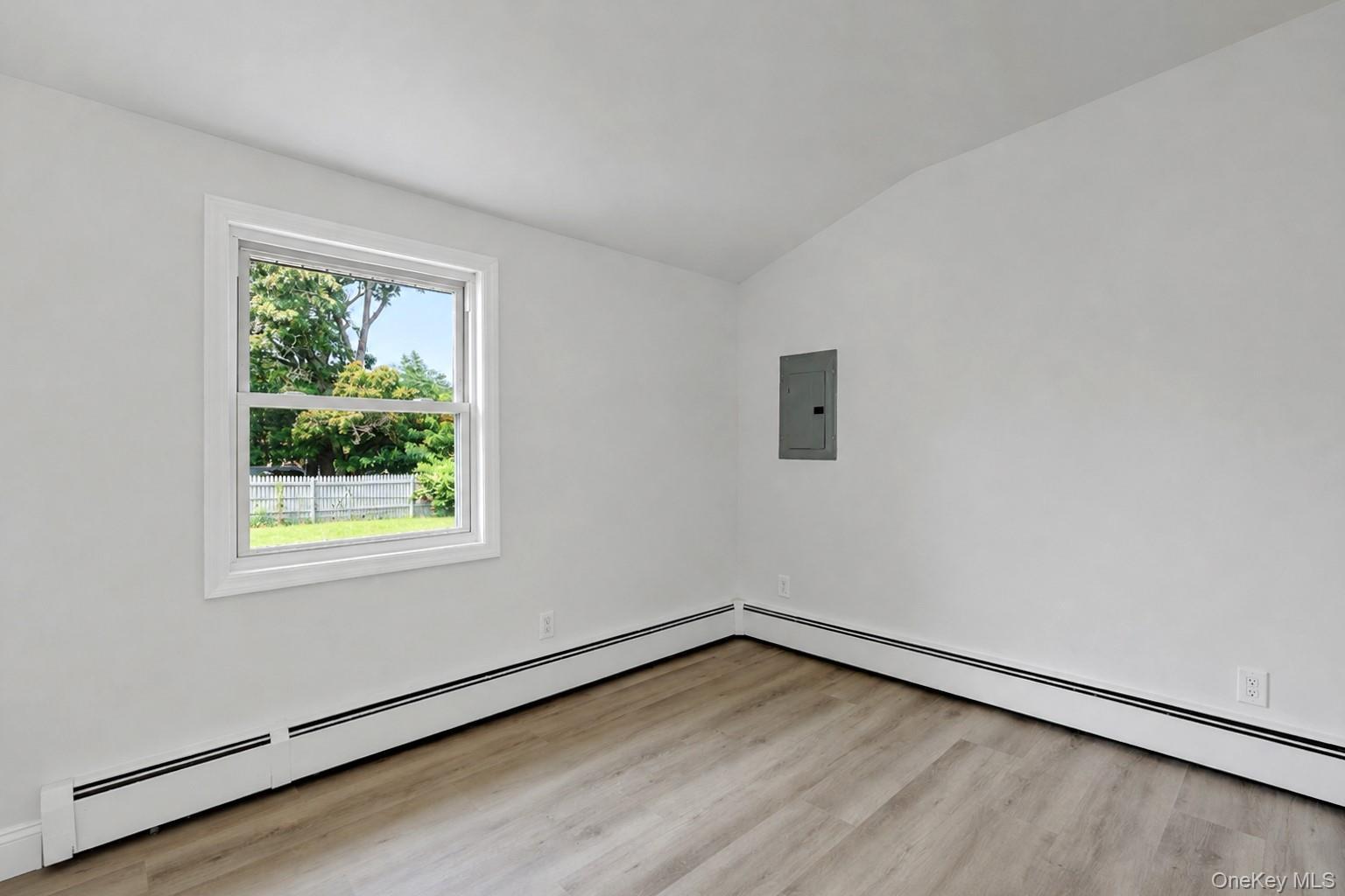 Single Family Marie Lane Suffolk County, NY 11722, MLS-1036809-15
