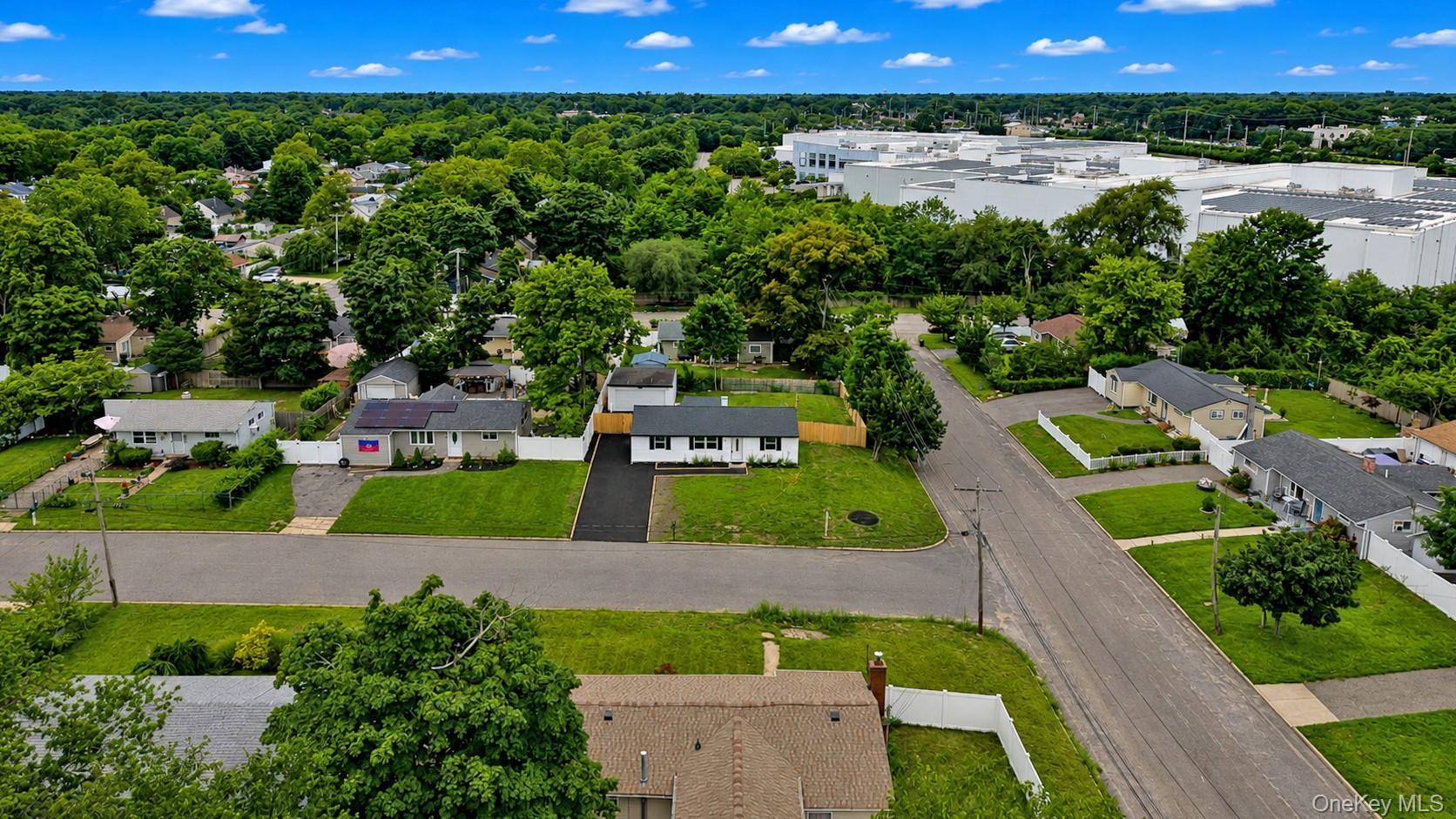 Single Family Marie Lane Suffolk County, NY 11722, MLS-1036809-24
