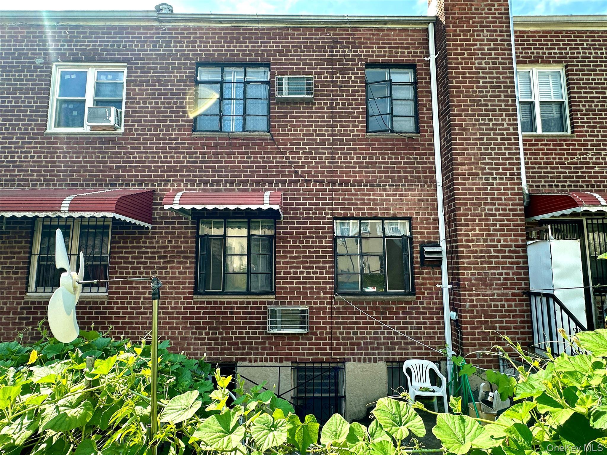 Single Family 42nd Avenue Queens, NY 11368, MLS-1036812-10