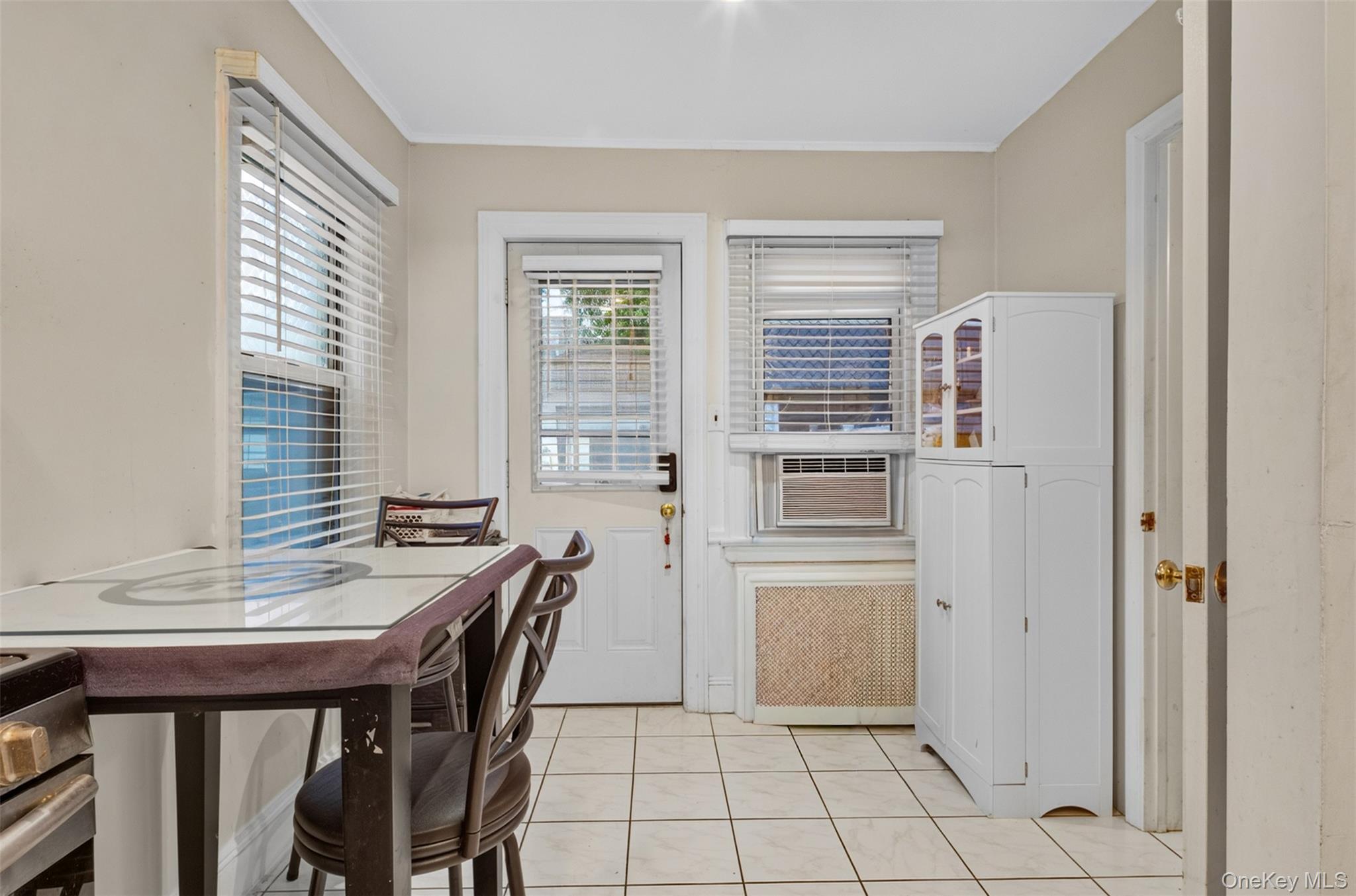 Single Family 200th Street  Queens, NY 11361, MLS-1036823-10