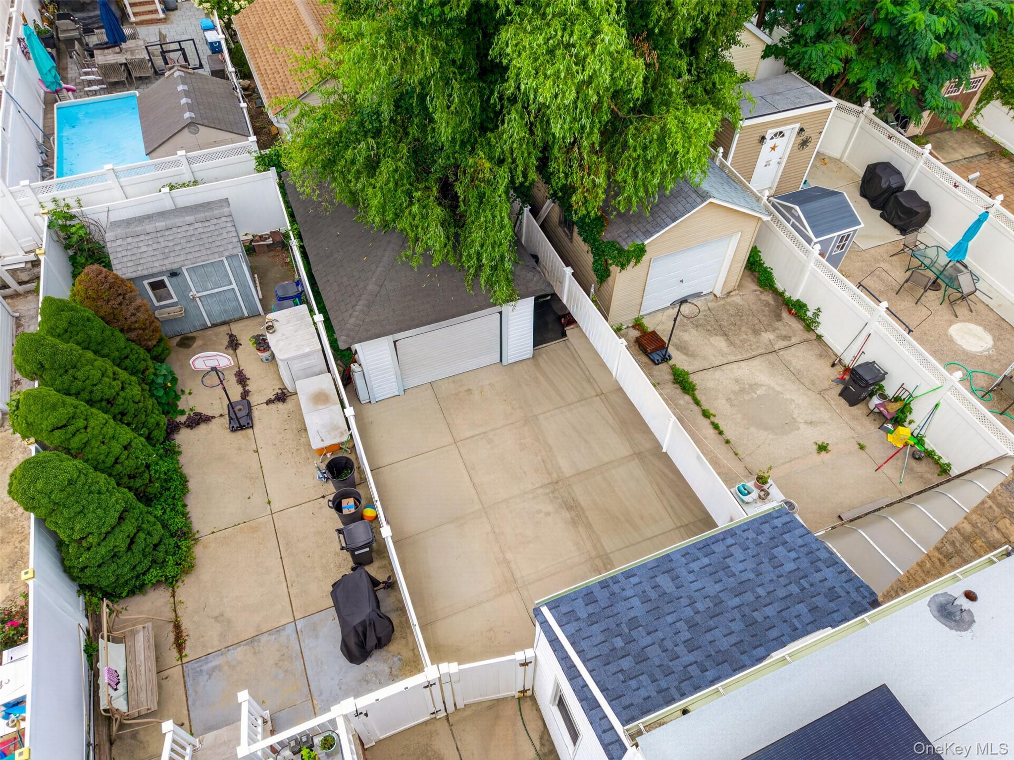 Single Family 200th Street  Queens, NY 11361, MLS-1036823-22