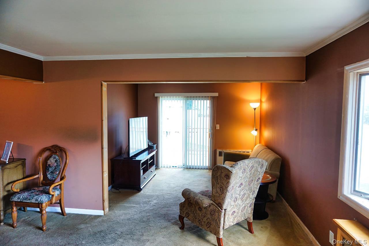 Single Family Glen Road  Suffolk County, NY 11703, MLS-1036839-10