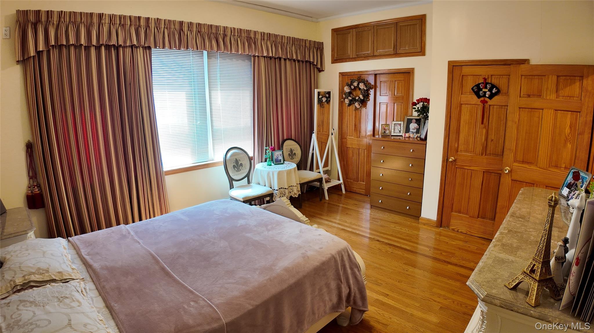 Single Family College Point Boulevard Queens, NY 11356, MLS-1036846-12