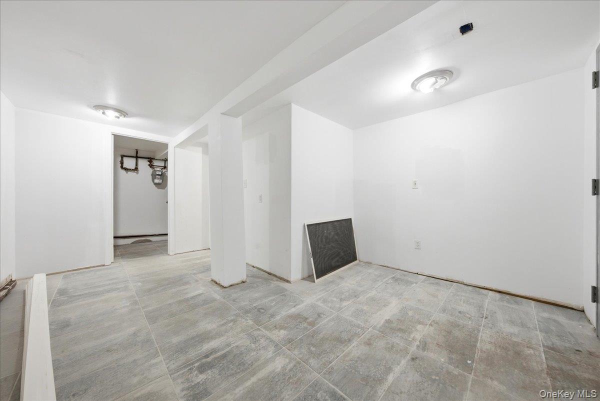 Single Family 105th Avenue Queens, NY 11435, MLS-1036858-19