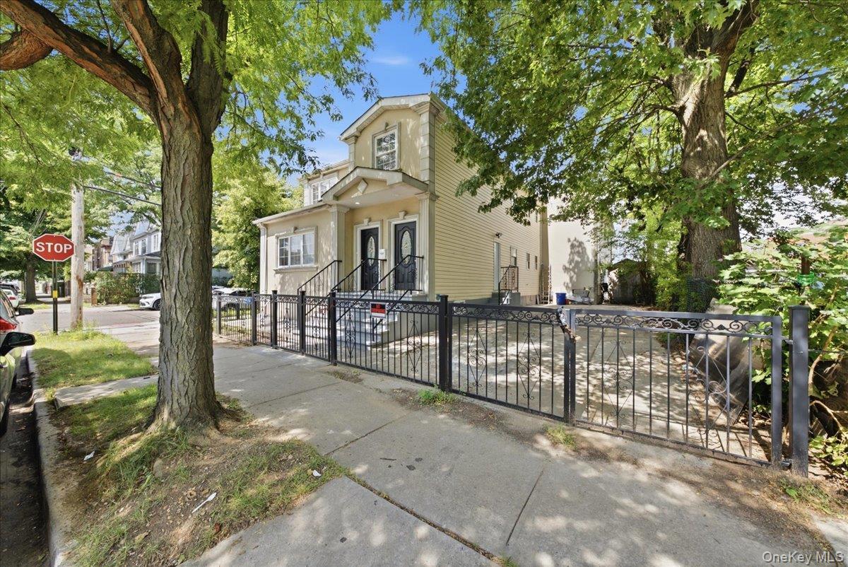 Single Family 105th Avenue Queens, NY 11435, MLS-1036858-4