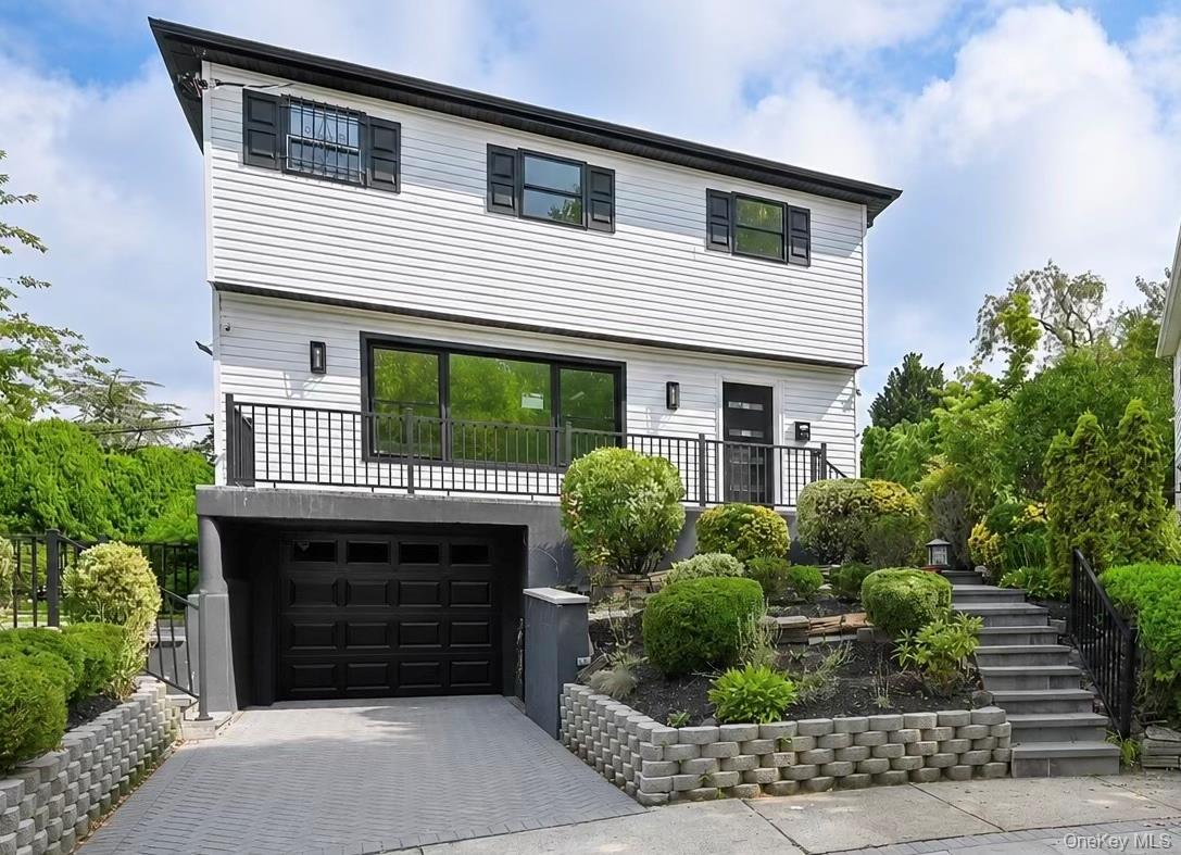 Single Family 143rd Street  Queens, NY 11357, MLS-1036866-24