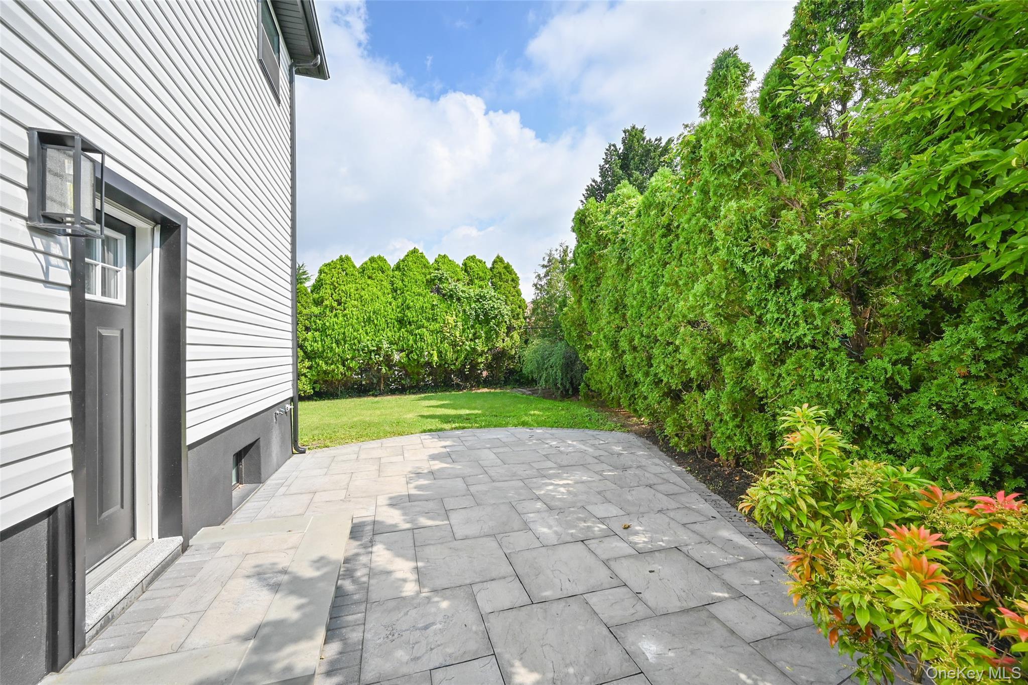 Single Family 143rd Street  Queens, NY 11357, MLS-1036866-26
