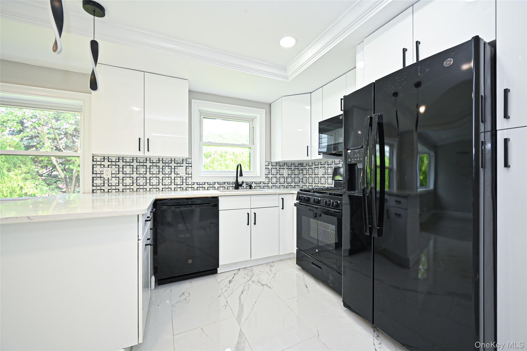 Single Family 143rd Street  Queens, NY 11357, MLS-1036866-4