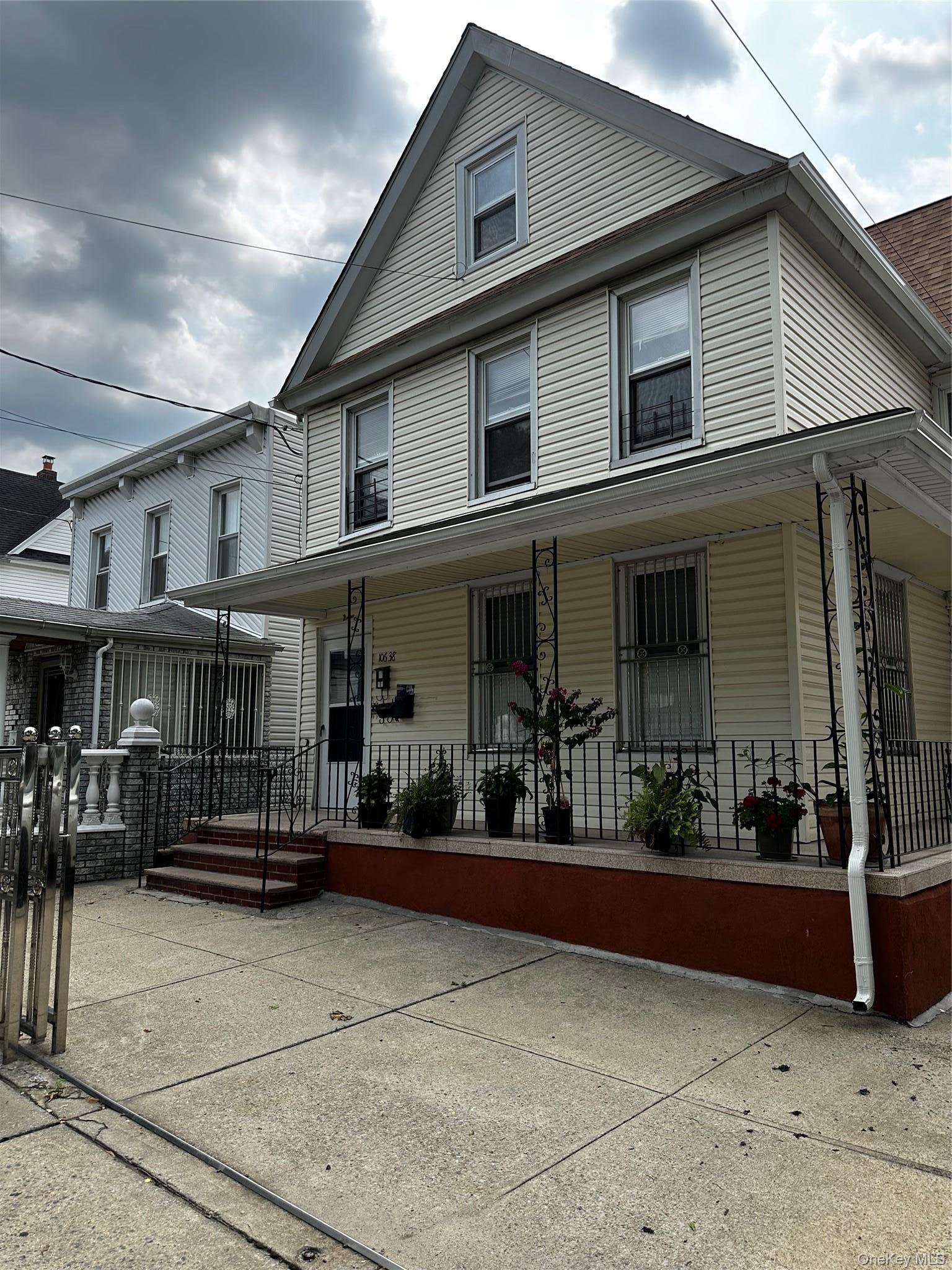 Single Family 97th Street  Queens, NY 11417, MLS-1036876-15