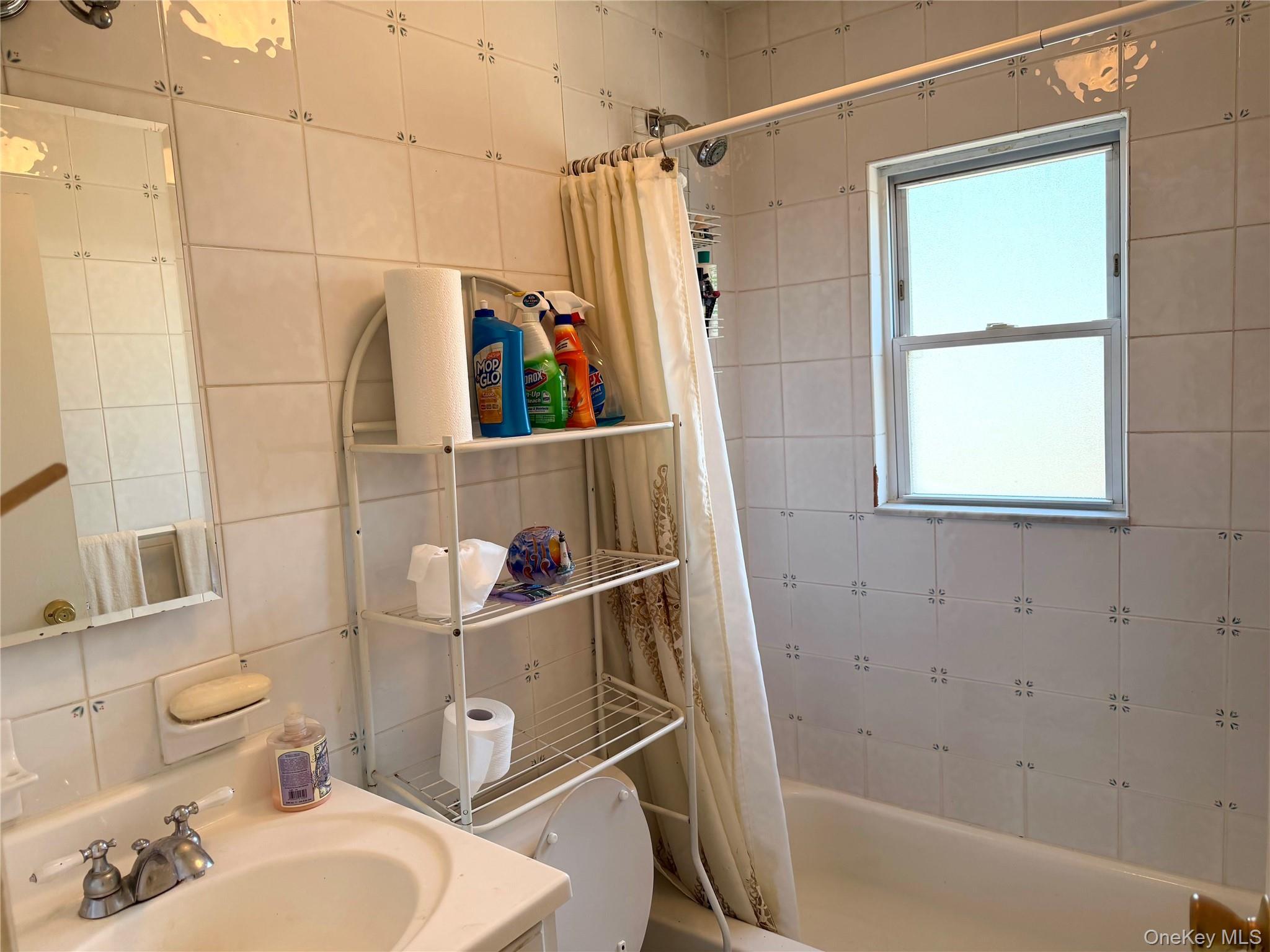 Single Family 161st Street  Queens, NY 11365, MLS-1036892-14
