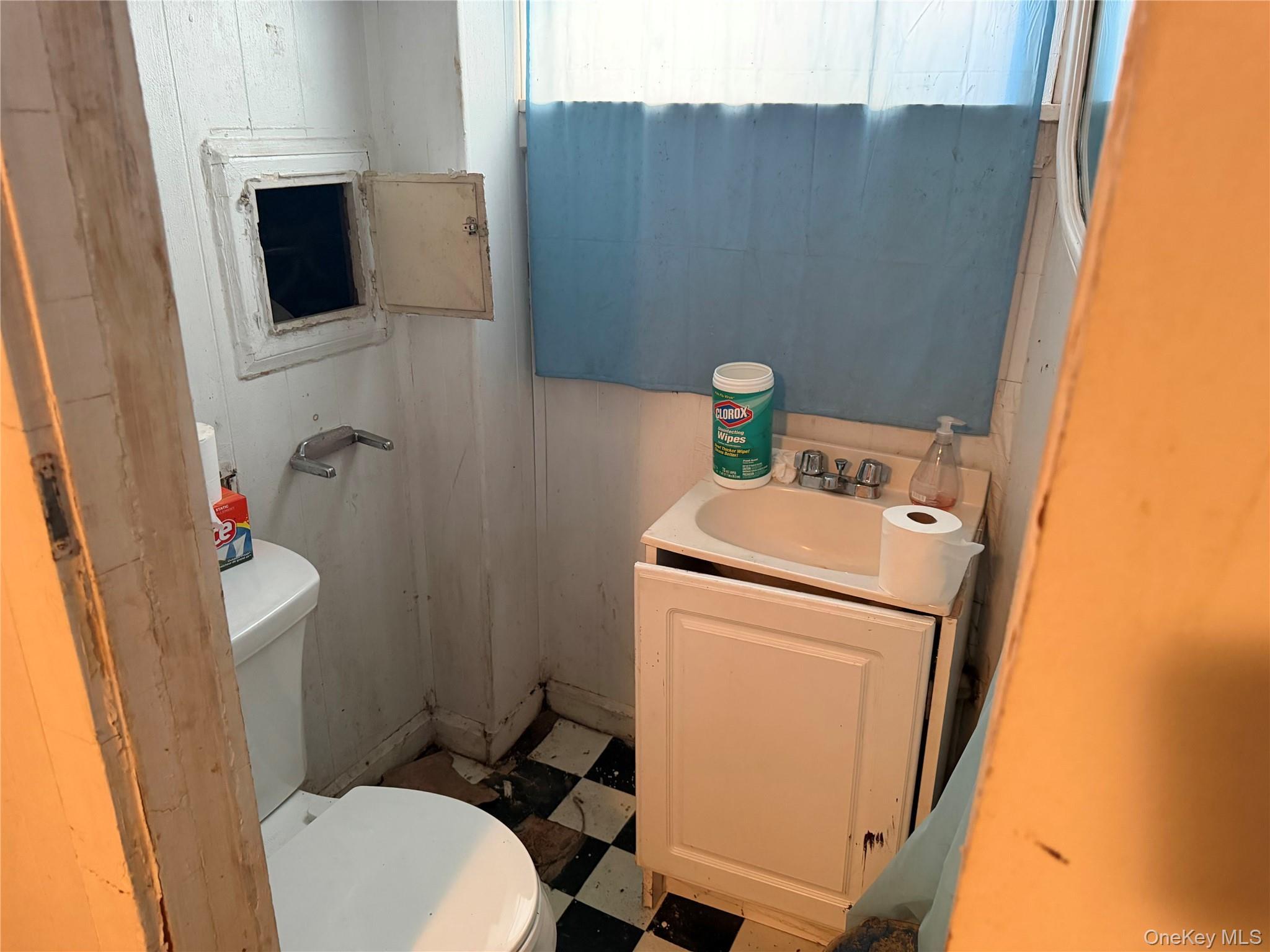 Single Family 161st Street  Queens, NY 11365, MLS-1036892-15