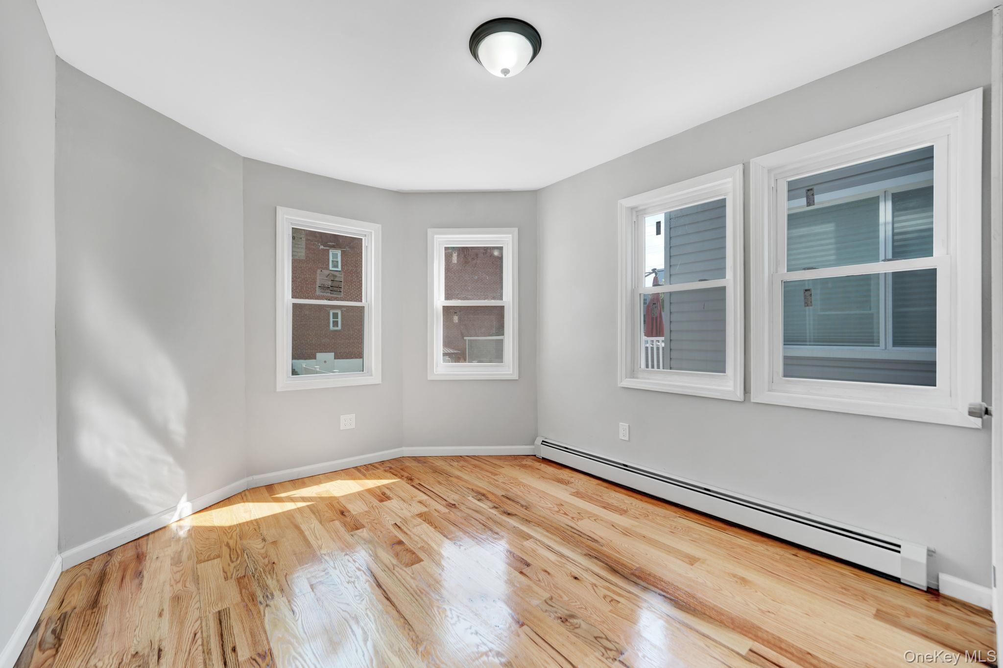 Single Family La Salle Avenue Bronx, NY 10461, MLS-1036894-12
