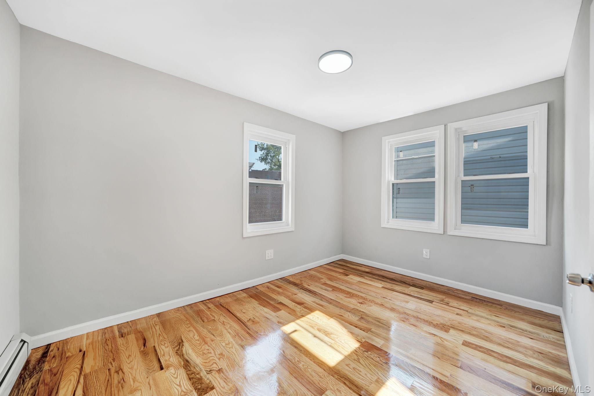Single Family La Salle Avenue Bronx, NY 10461, MLS-1036894-13